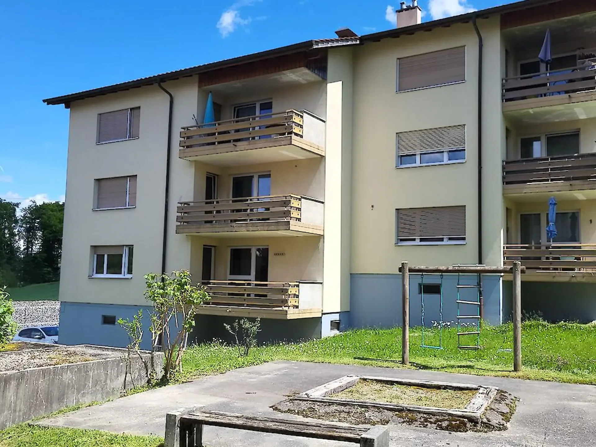 3.5-Zimmerwohnung im Erdgeschoss Stock ohne Lift