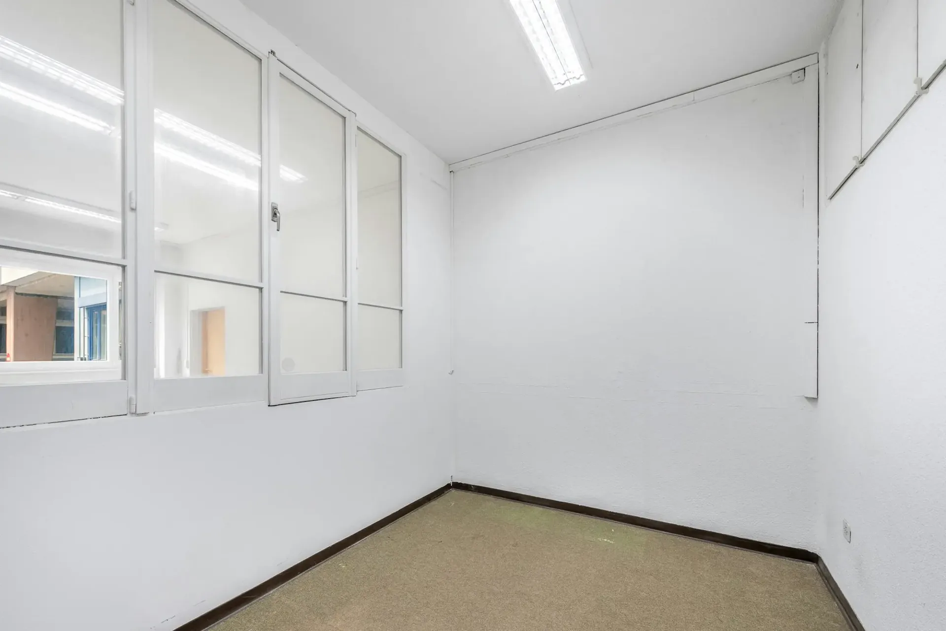 Kleinbüro in Zürich-Altstetten - ideal für Start-ups, Selbständige oder Projektarbeit
