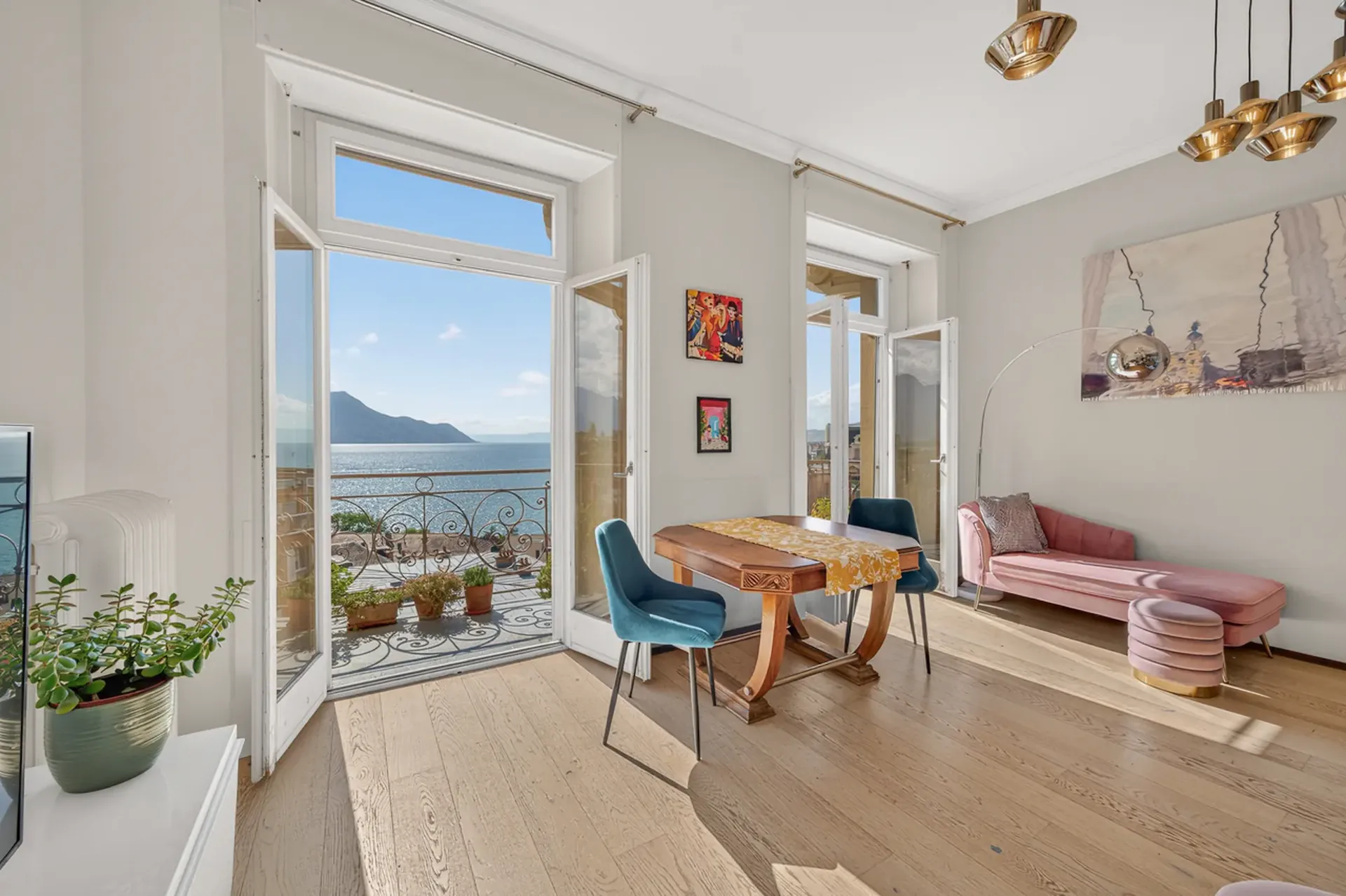 Eleganza e panorama nel cuore di Territet - Montreux Disponibile da subito