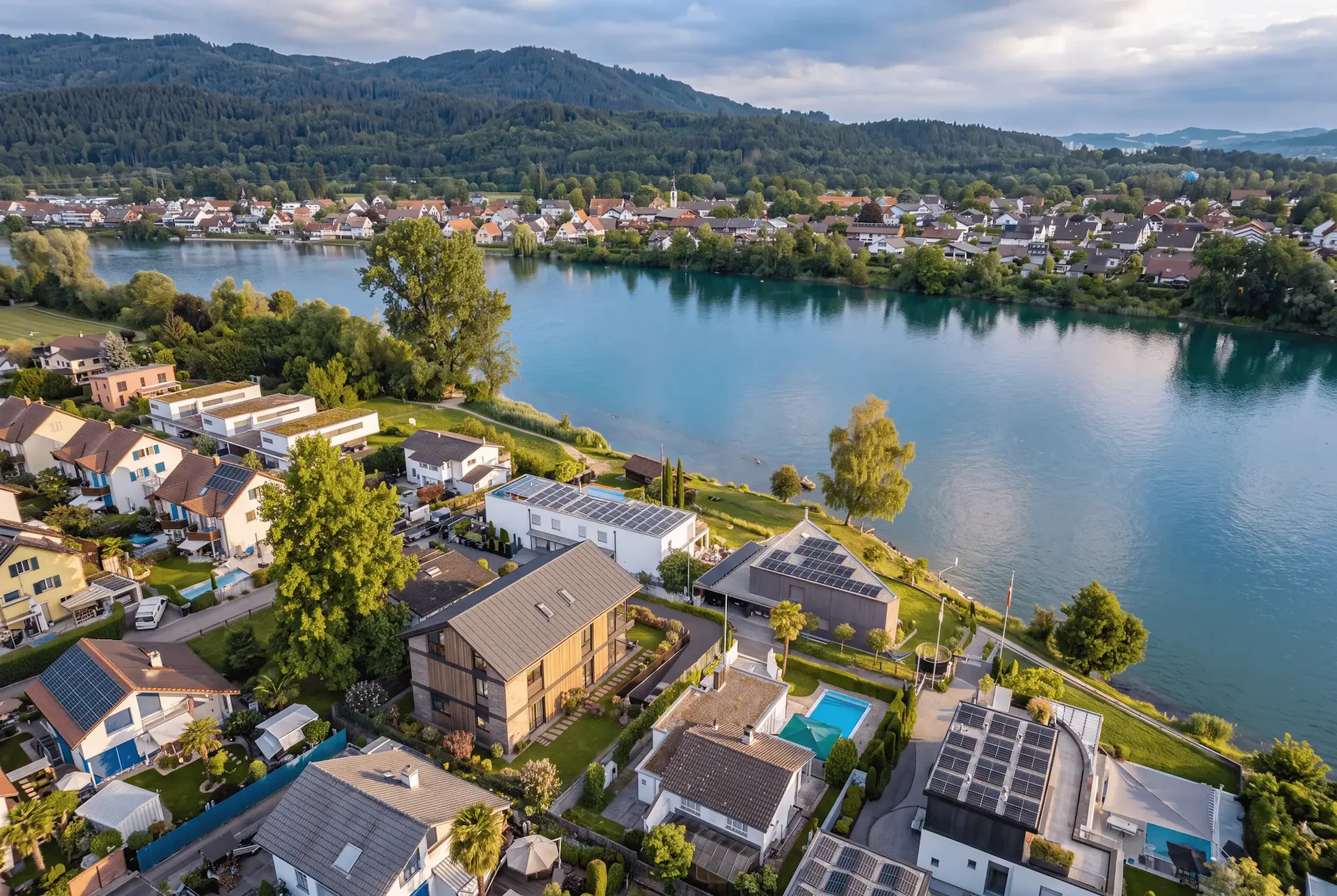 VUE SUR LE RHIN ASSURÉE - TERRAIN À BÂTIR ENSOLEILLÉ DE 687 M² À WALLBACH