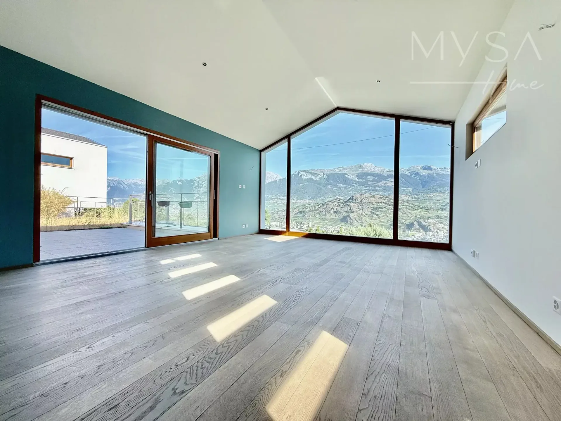 Villa moderna con vista panoramica sulla valle del Rodano