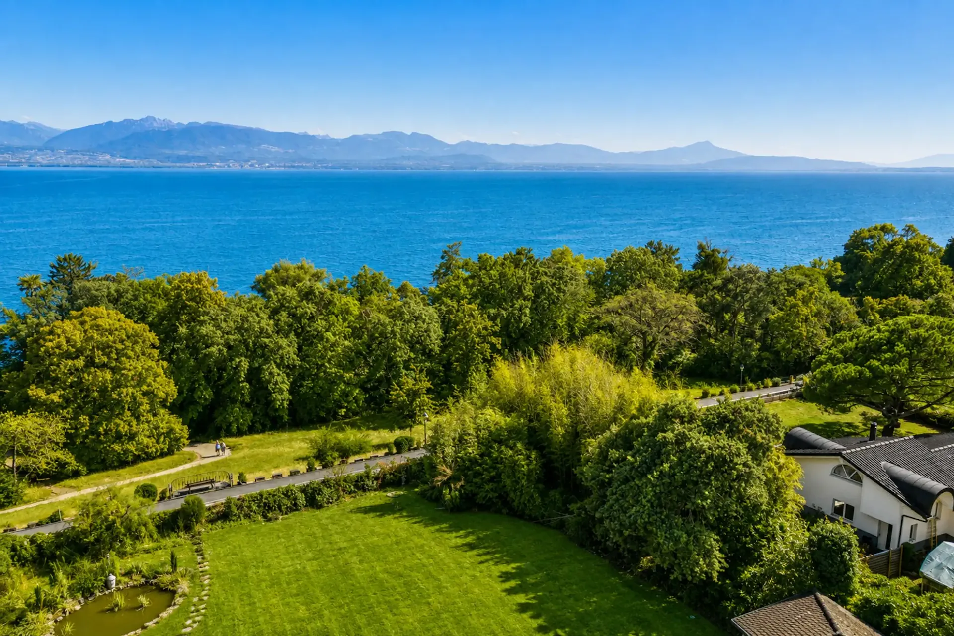 Magnifica proprietà familiare in un ambiente unico