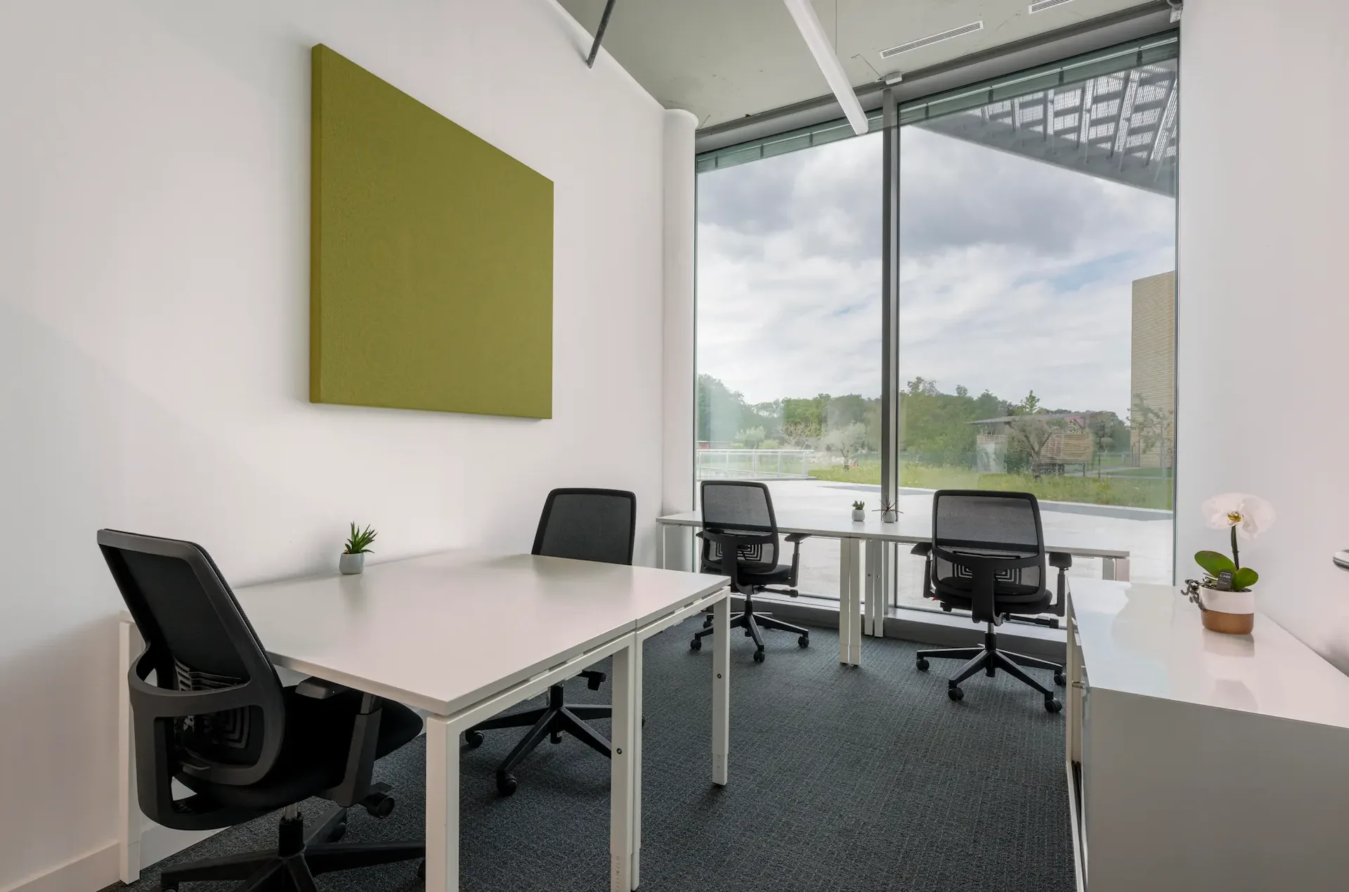Büro für 5 Personen bei Regus iLife City
