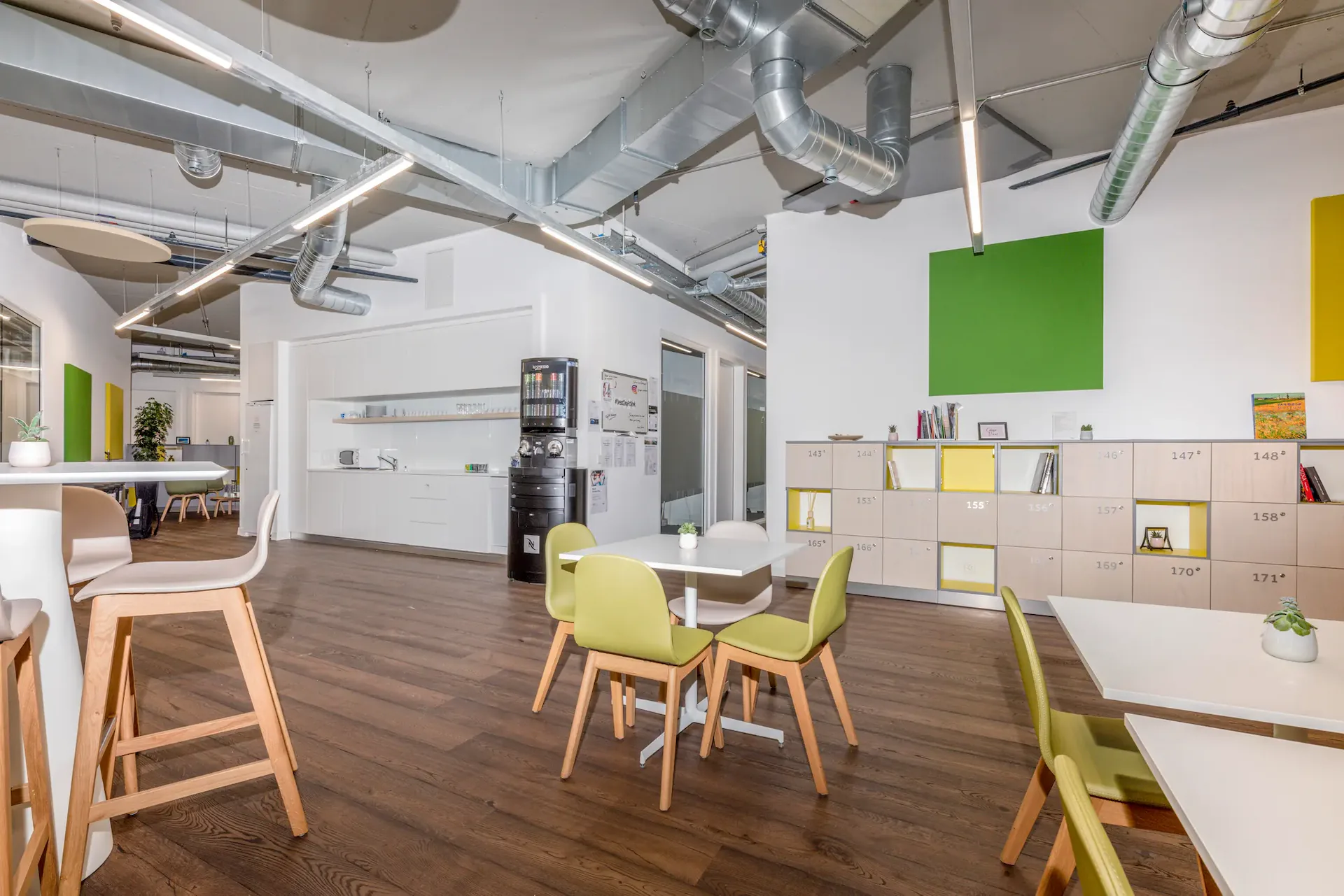 Büro für 5 Personen bei Regus iLife City