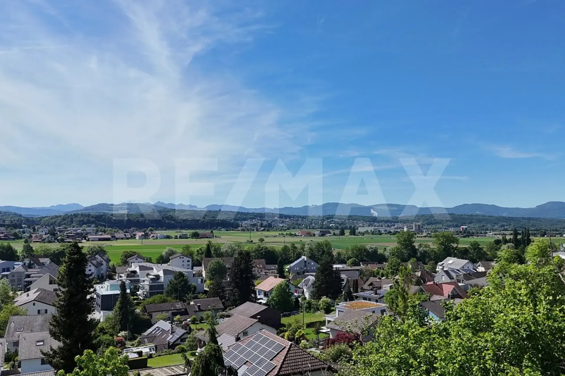 3 REFH , nähe Aarau, A1/A2 Kreuz Mittelland, Villen-Hanglage, Weitsicht, Grundstücke 333 bis 456 m²
