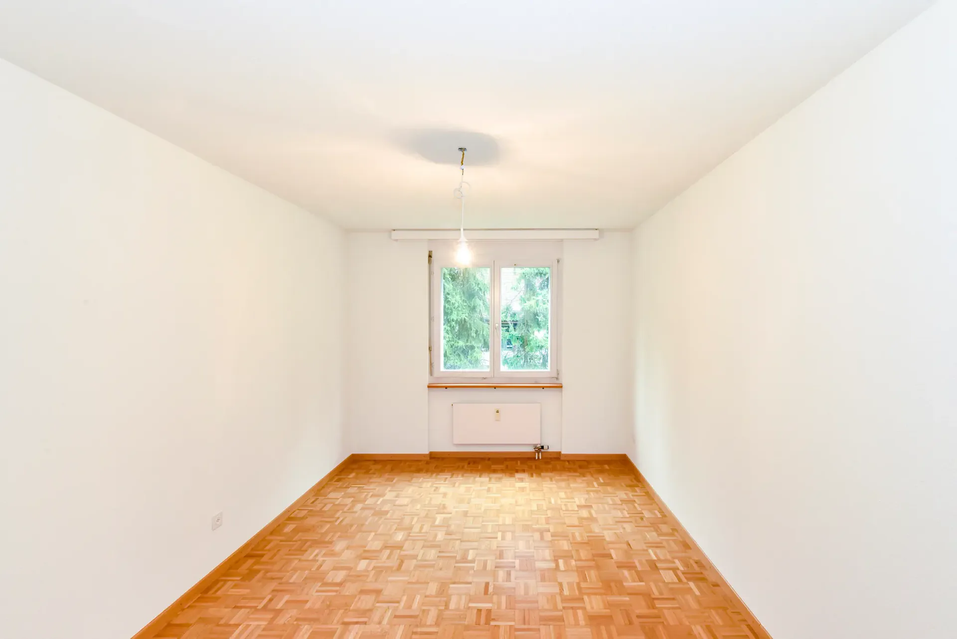 Grosse Wohnung mit schönem Balkon