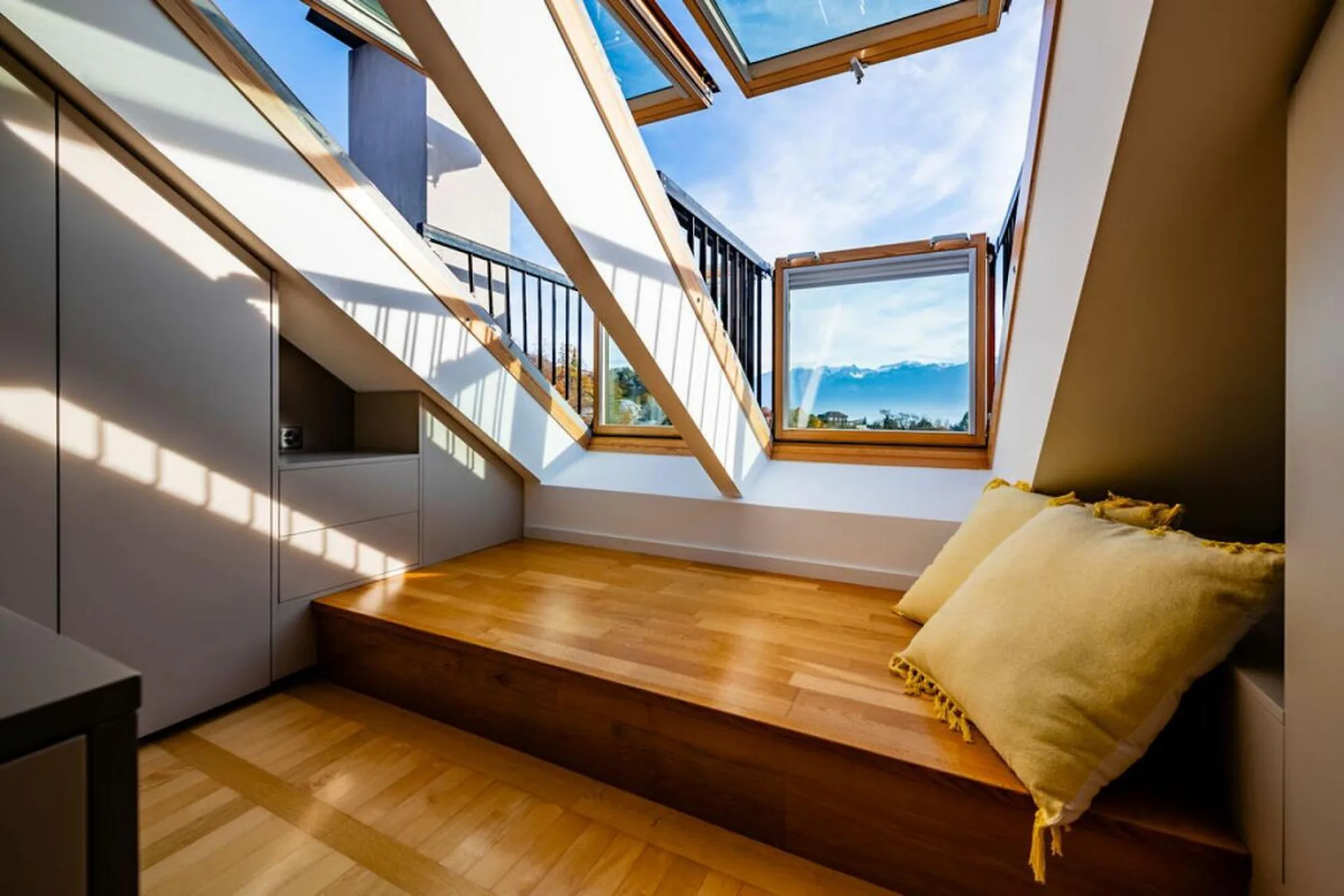 Very beautiful family villa with panoramic view in Lutry