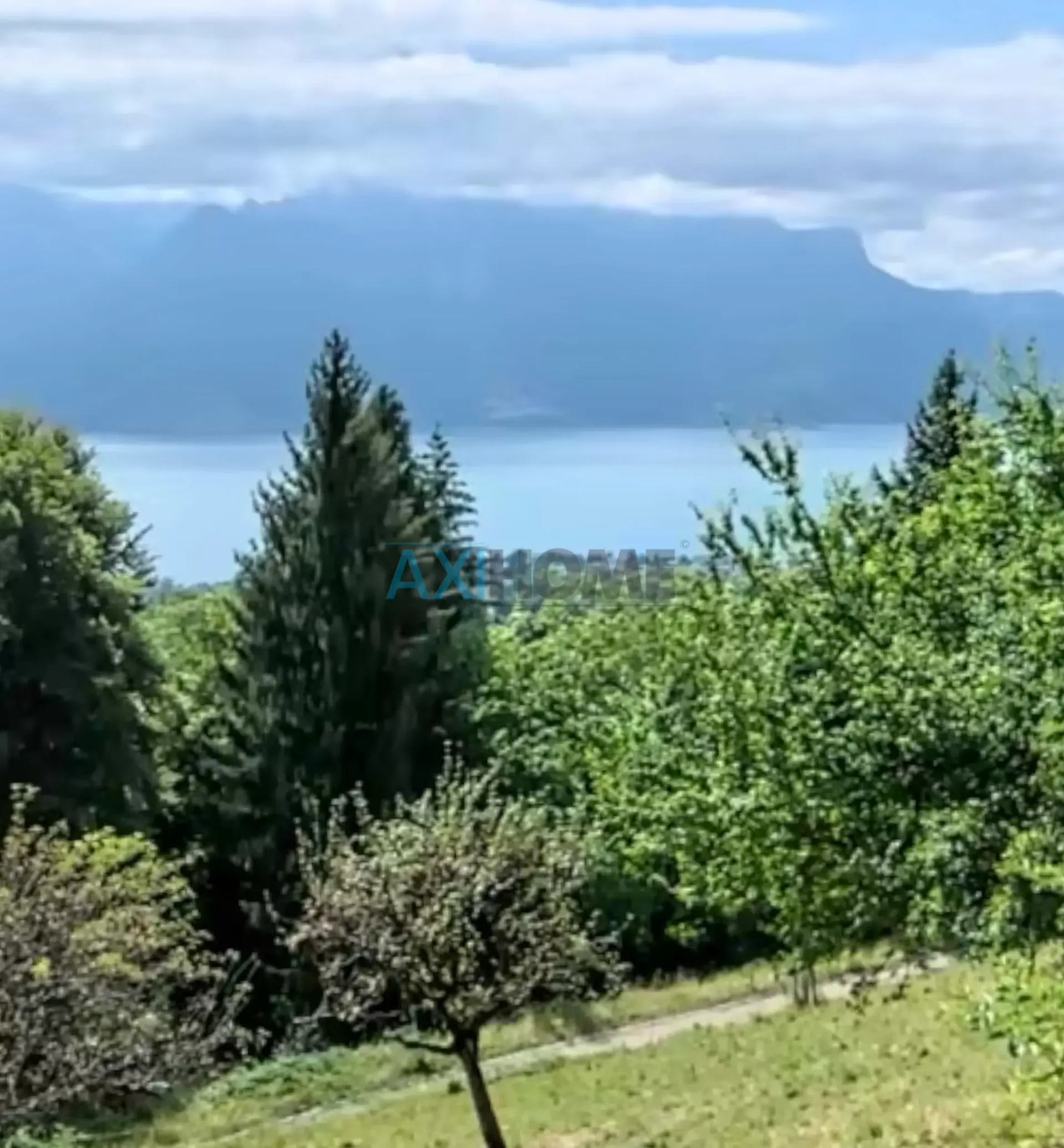 Bauparzelle mit Seeblick und Bauvorhaben für eine Einzelvilla