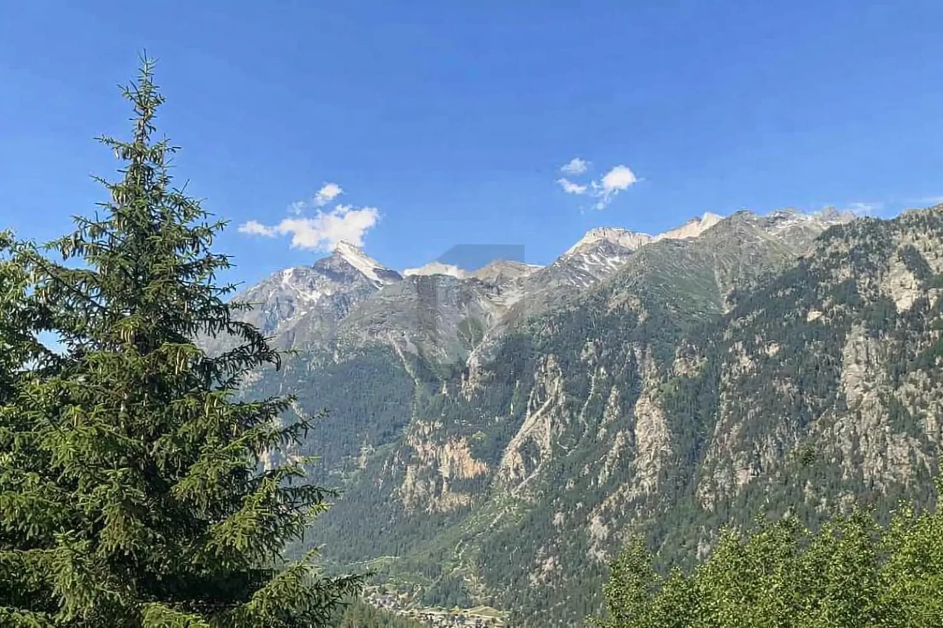 Splendido panorama con benessere
