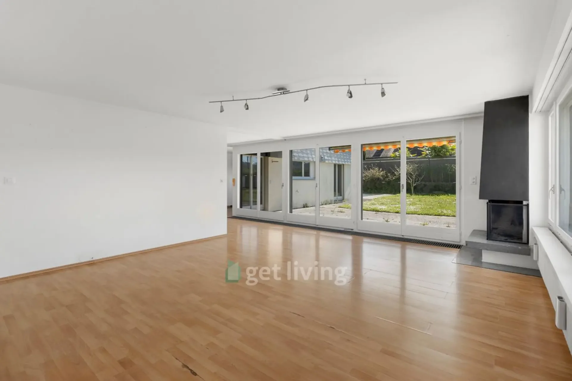 EINFAMILIENHAUS MIT VIEL POTENTIAL