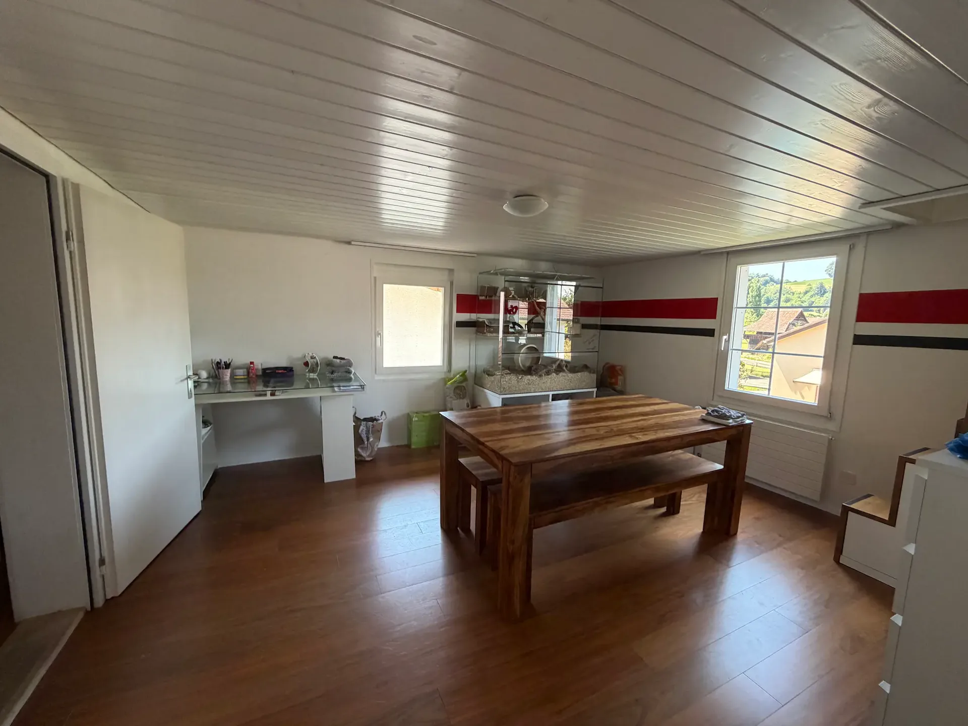 Bright 4.5-room maisonette with garden & gallery in quiet location