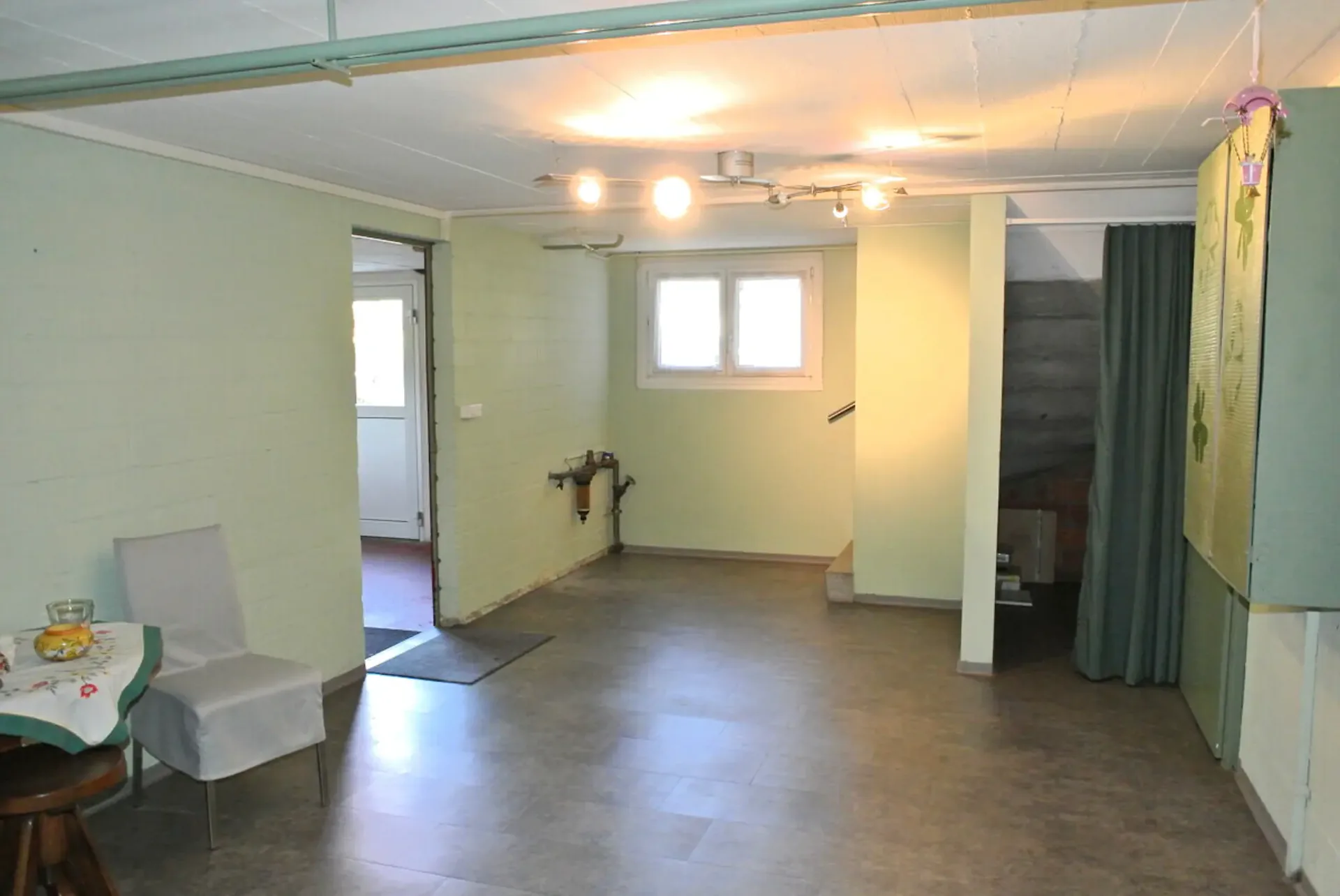 Superbe maison individuelle avec appartement pour personnes âgées et terrasse ensoleillée