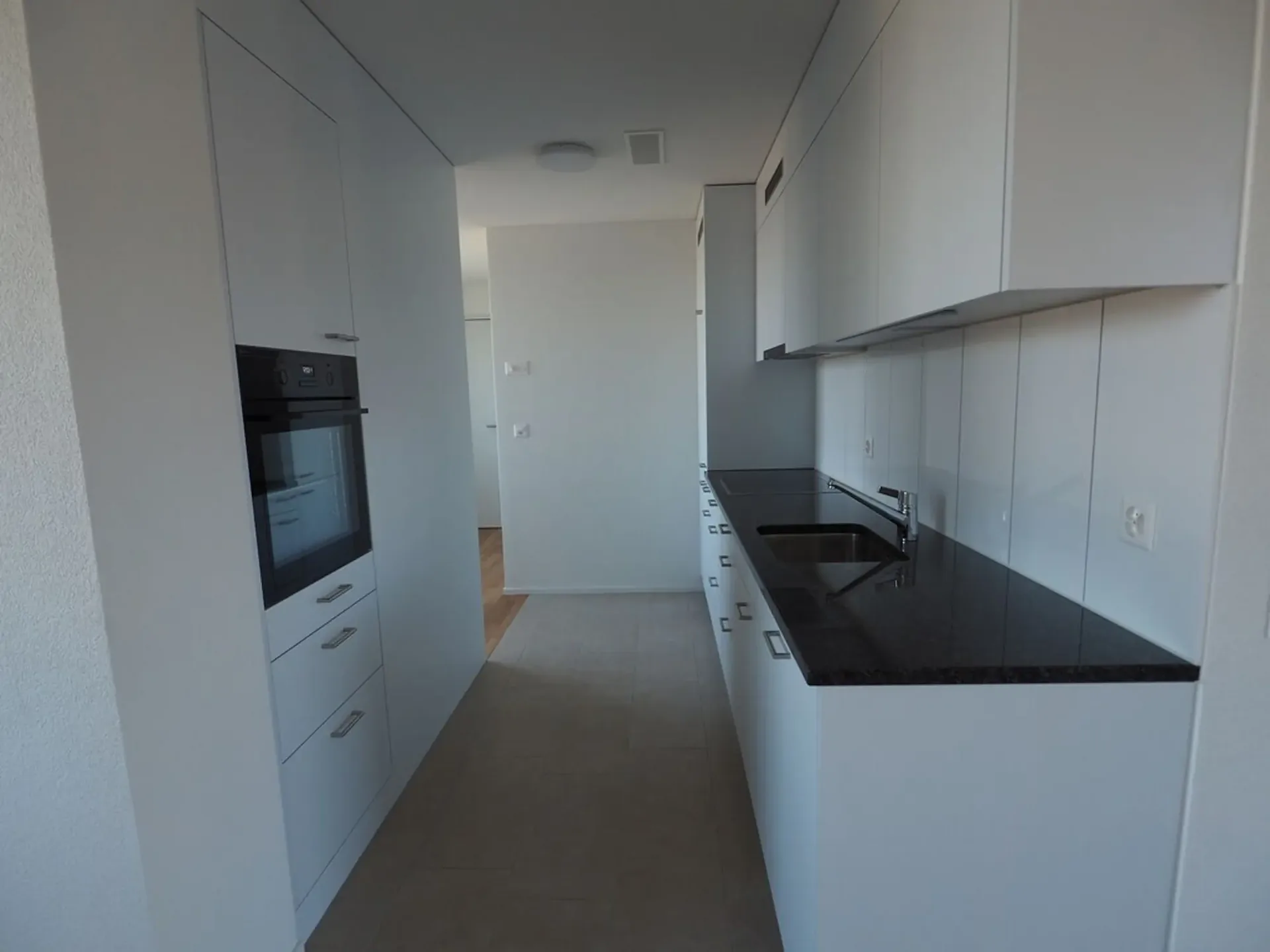 Bel appartement 2.5 pièces avec loggia