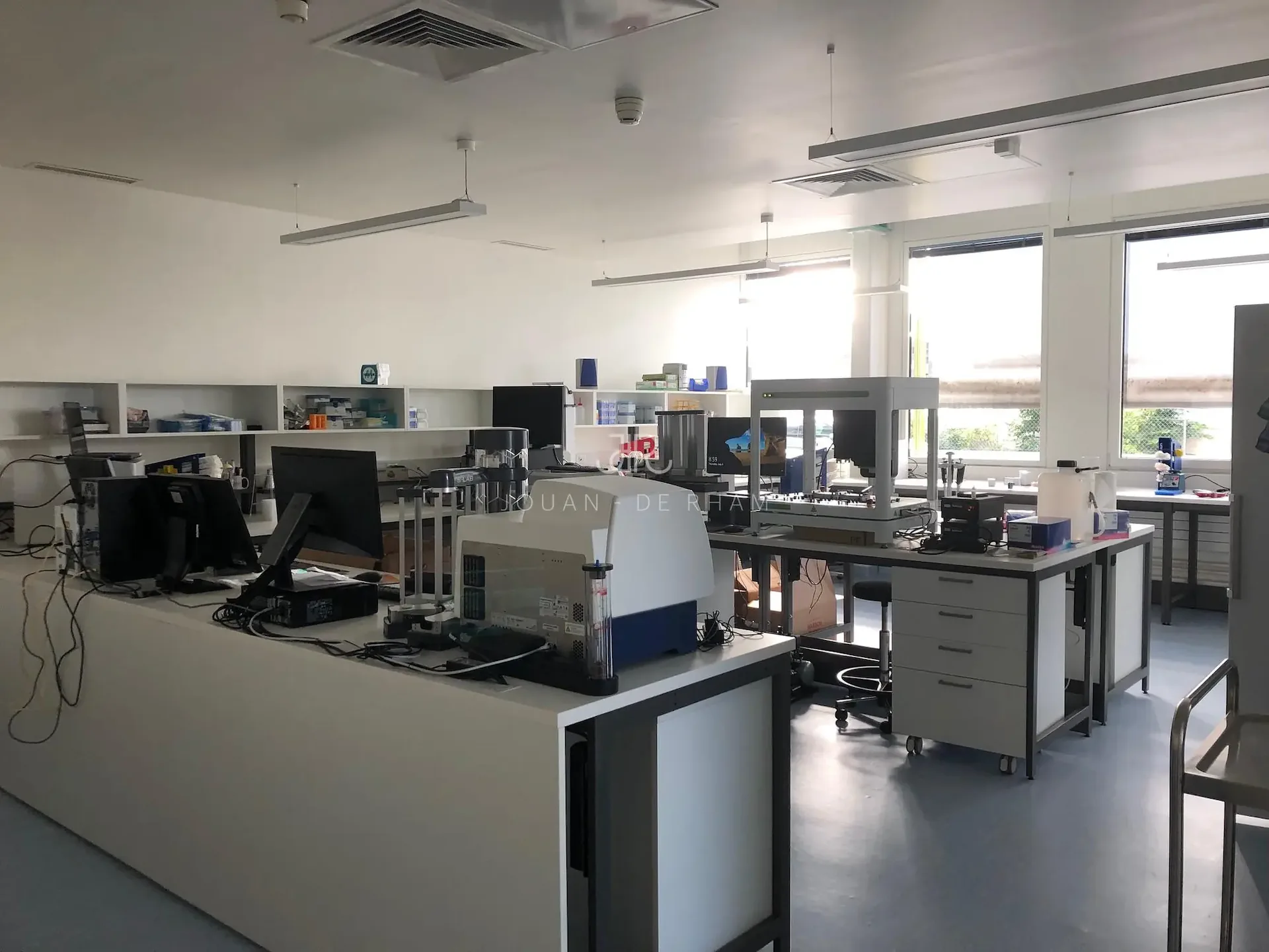 Plan-les-Ouates | Biologische Labore und vollständig ausgestattete Büros - 526 m²