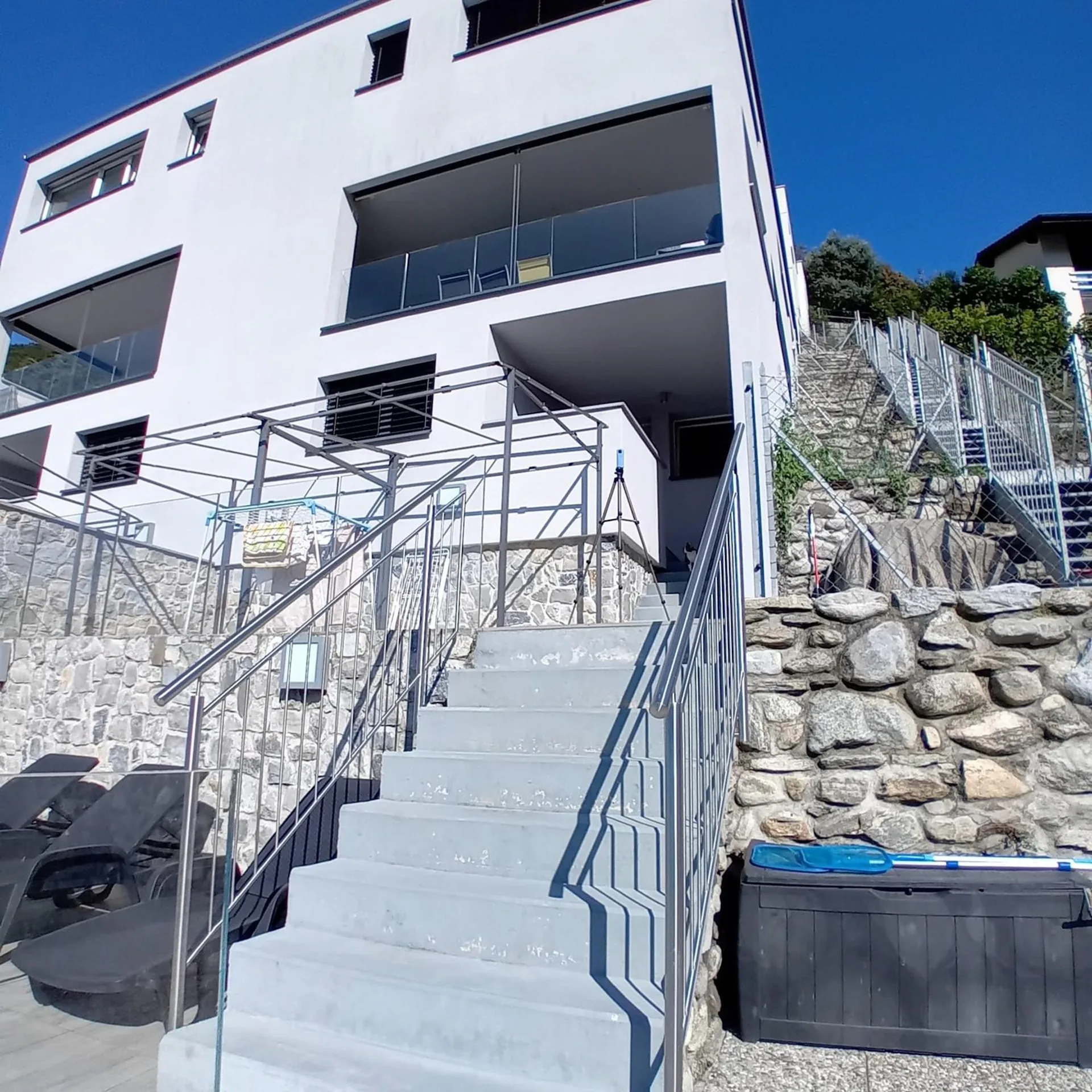 Accogliente e spaziosa villa con vista aperta!