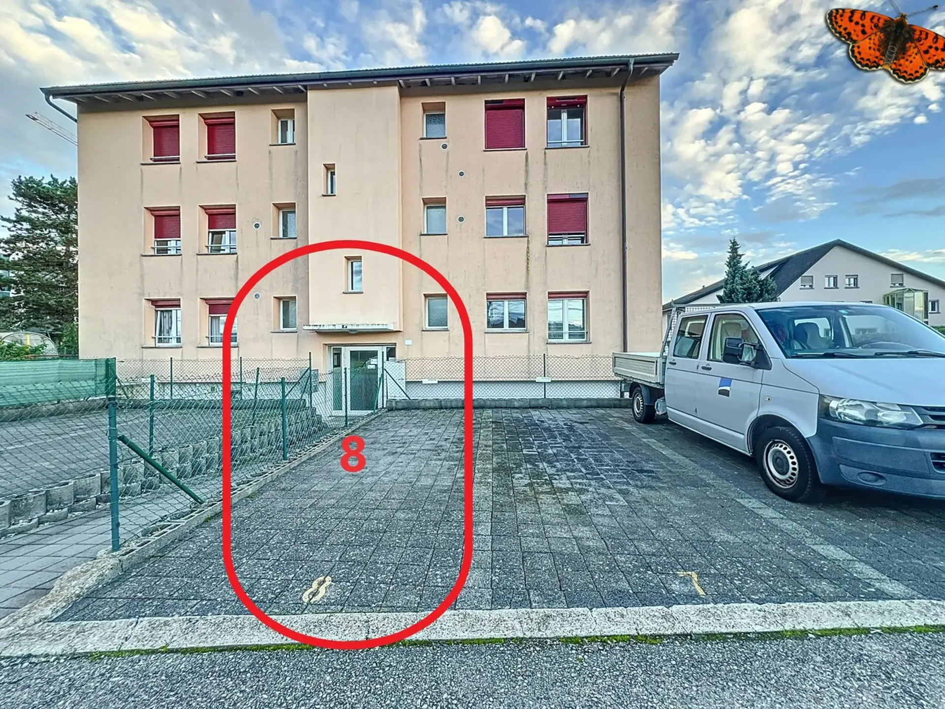 Belfaux - Außenparkplatz