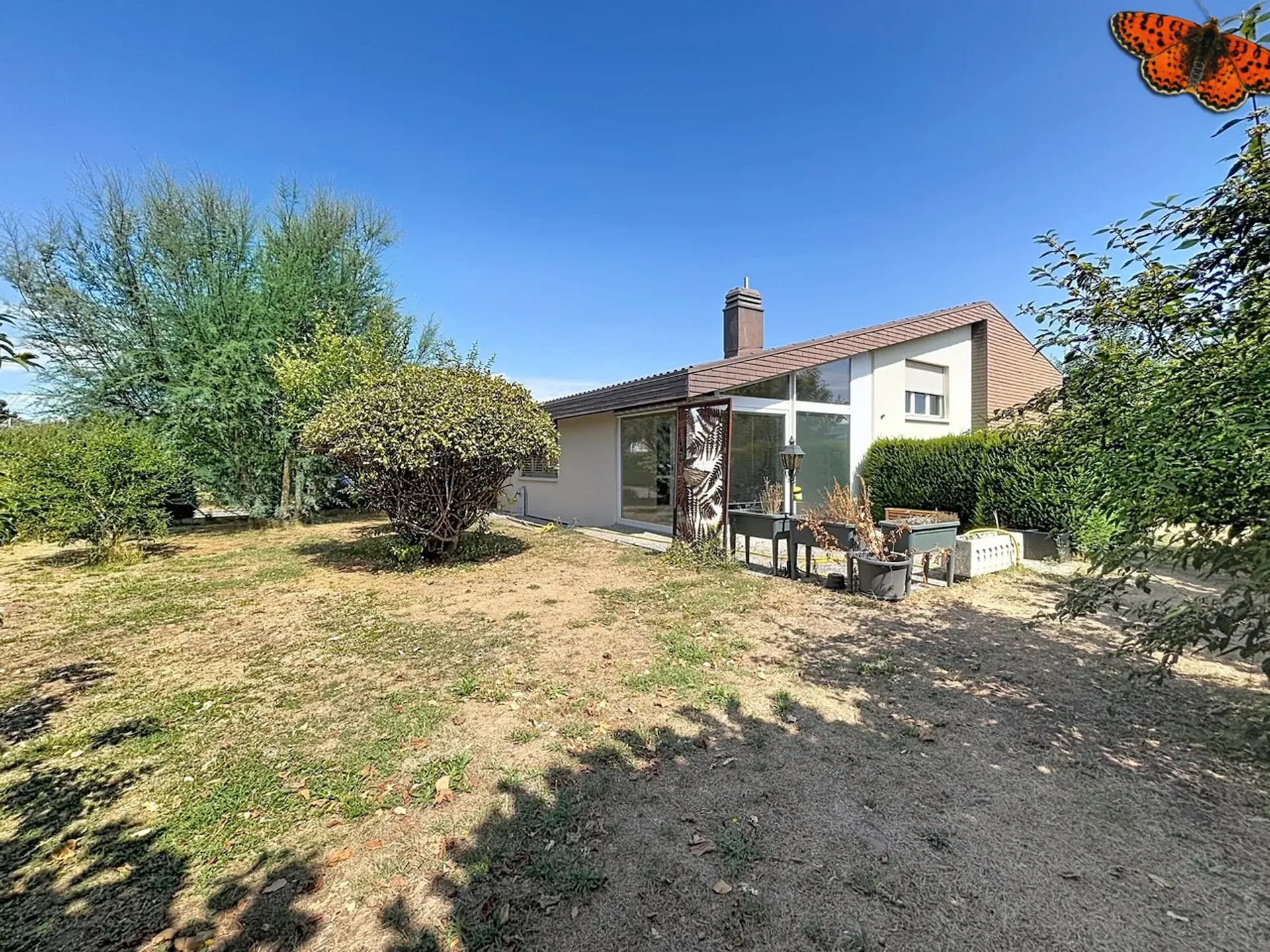 Casa indipendente con giardino e grande potenziale a Payerne