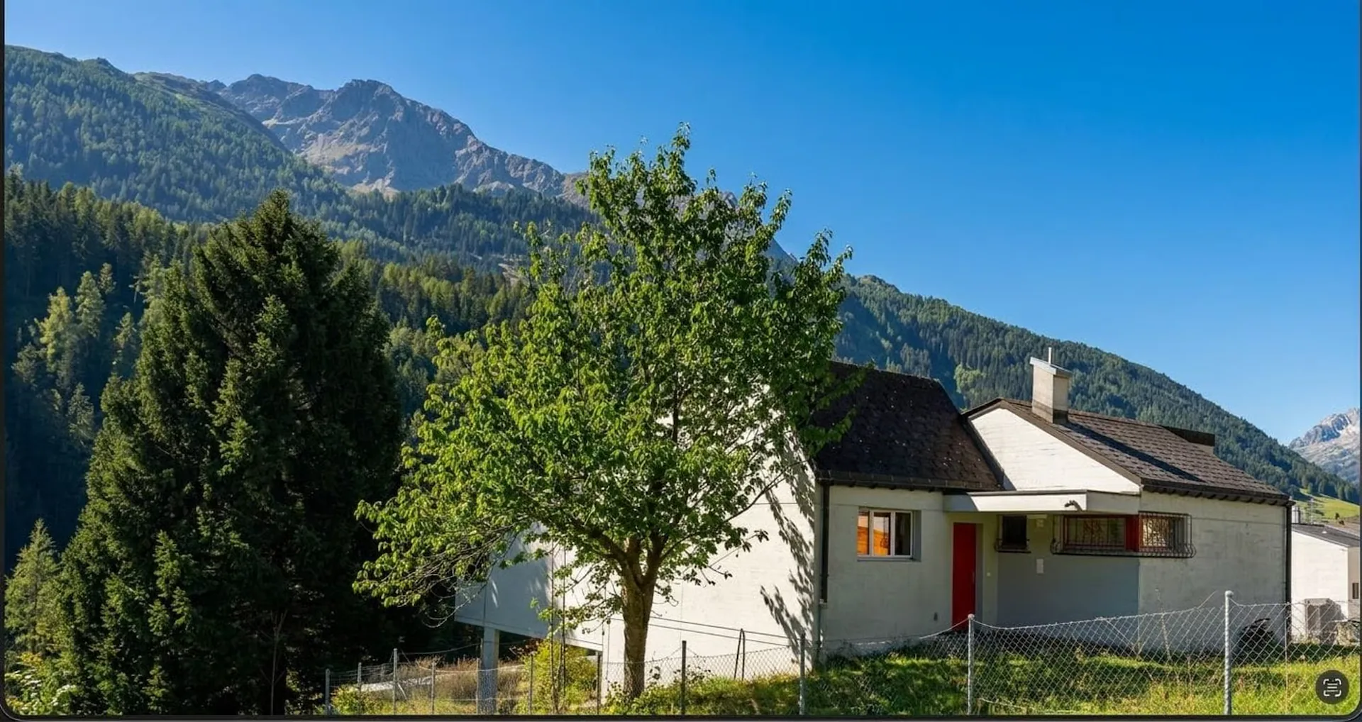 Maison unifamiliale de 6 pièces avec vue sur les montagnes à Airolo à vendre