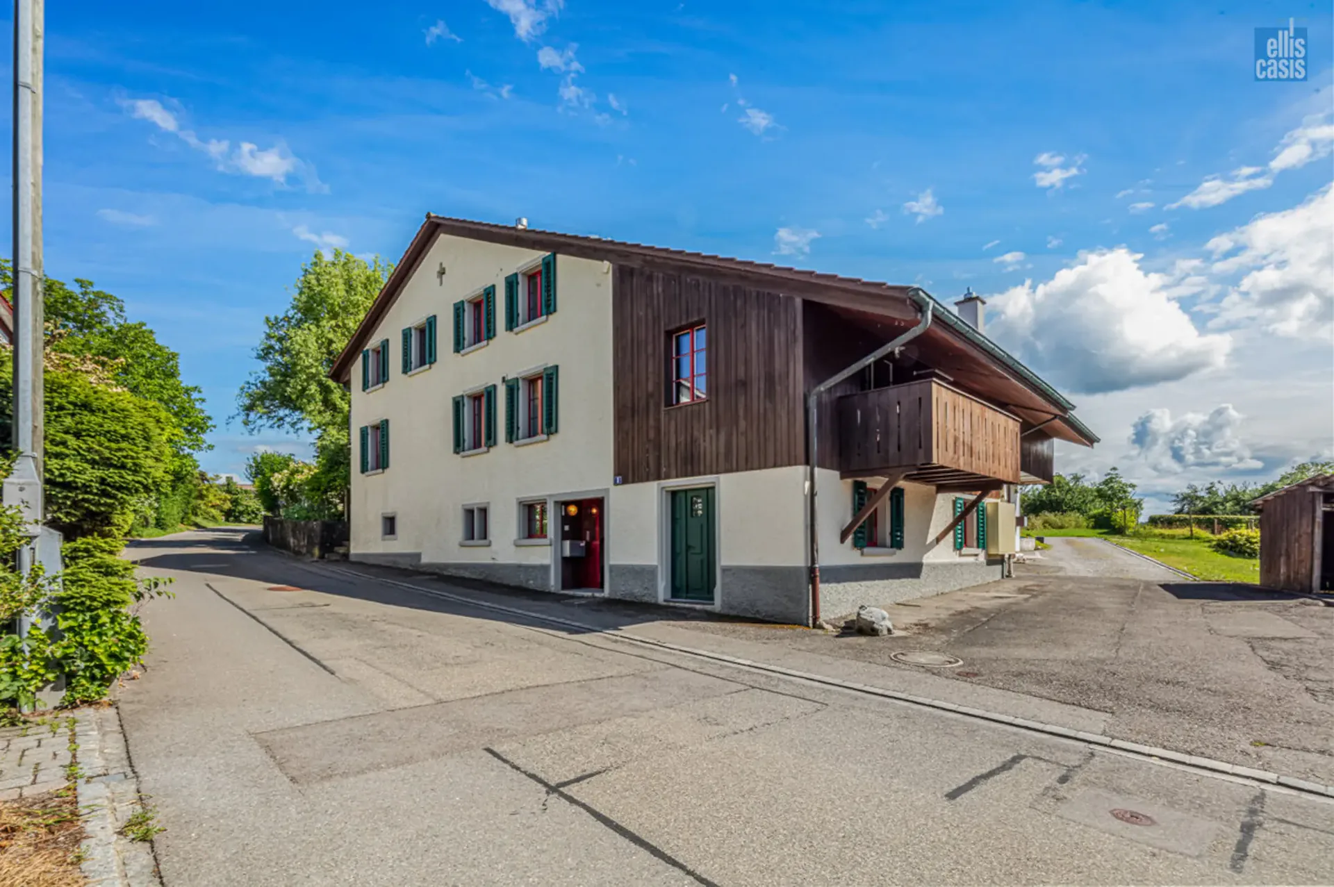 Charming Flarzhaus jewel with idyllic garden