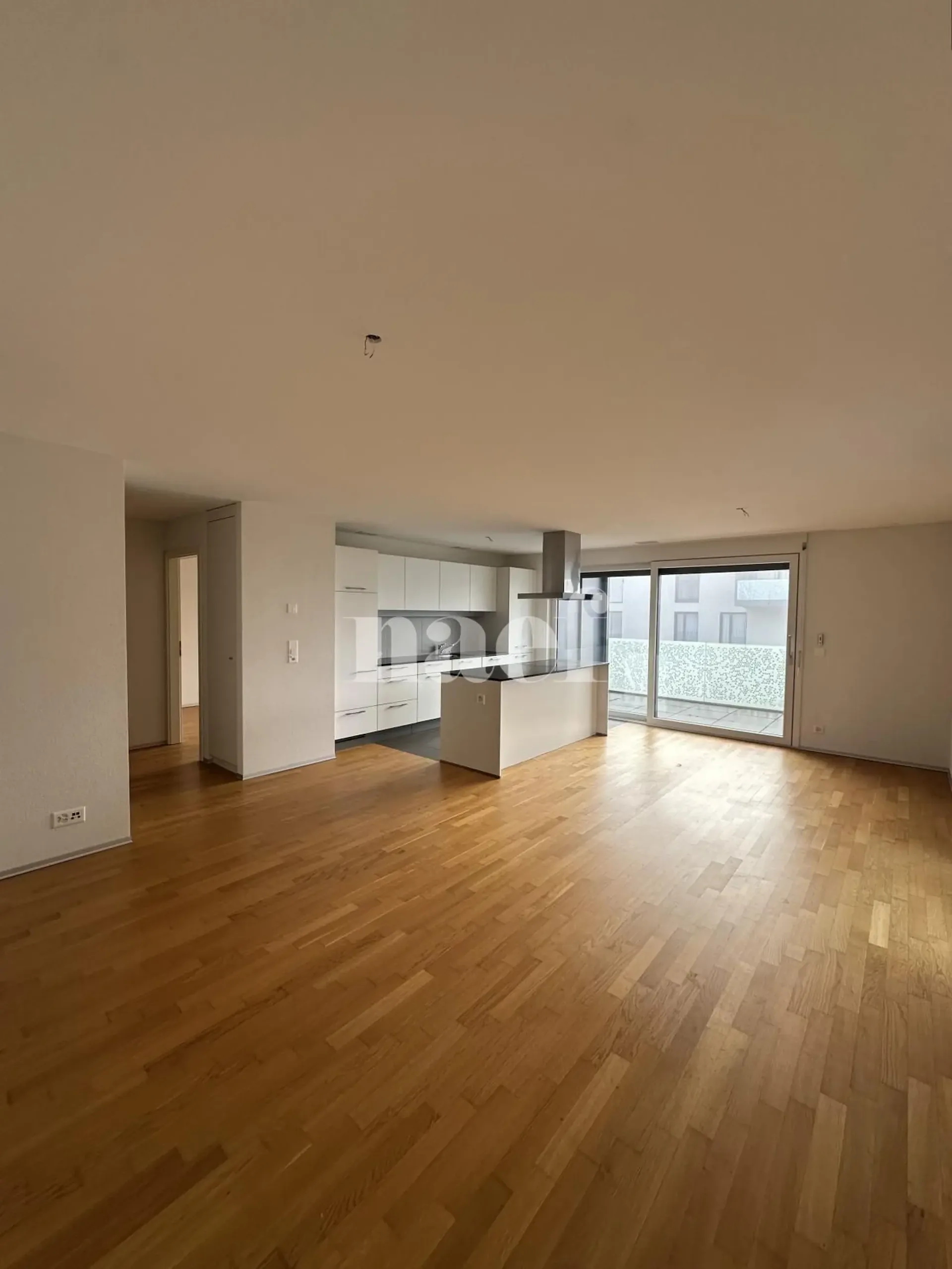 Apartment in a recent building