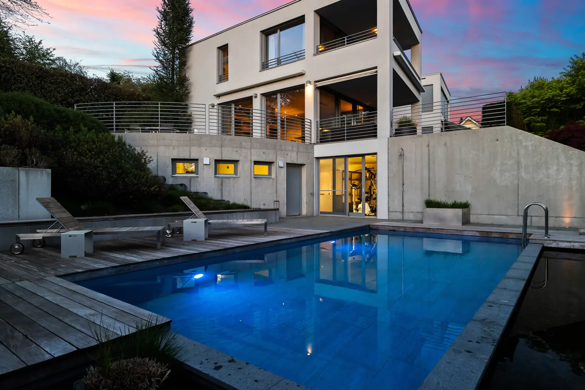 Villa avec vue panoramique, piscine et wellness à Olsberg