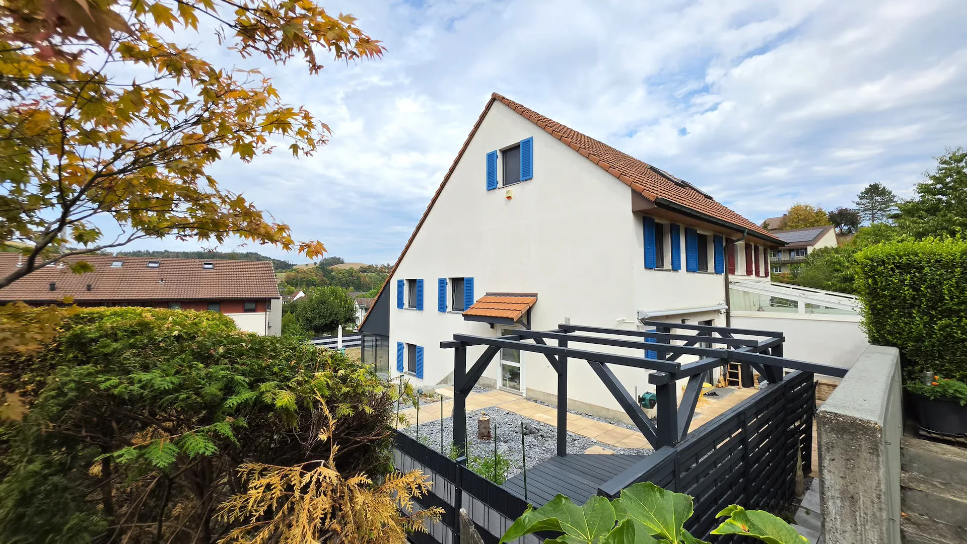 Maison mitoyenne de 5,5 pièces avec jardin d'hiver à vendre à Diegten
