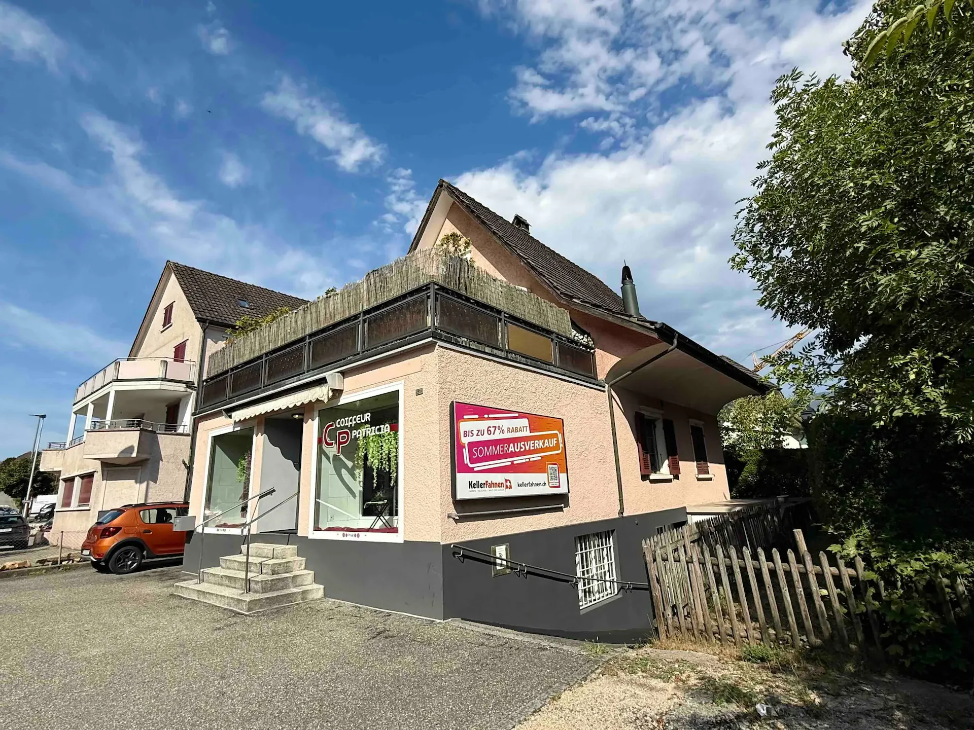 Maison de 6,5 pièces avec part commerciale à vendre à Zuchwil