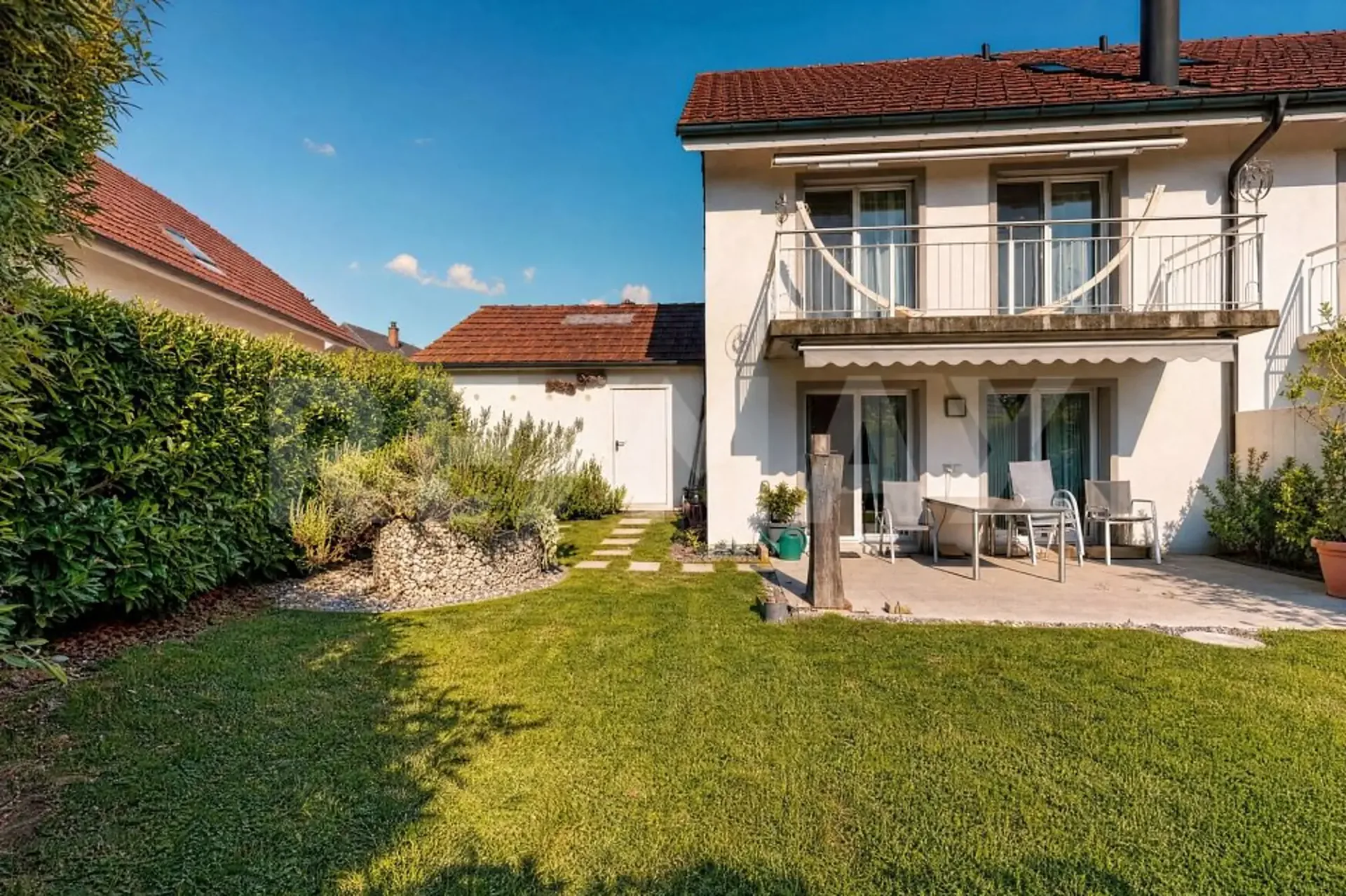 Habitation spacieuse avec jardin idyllique à Villnachern