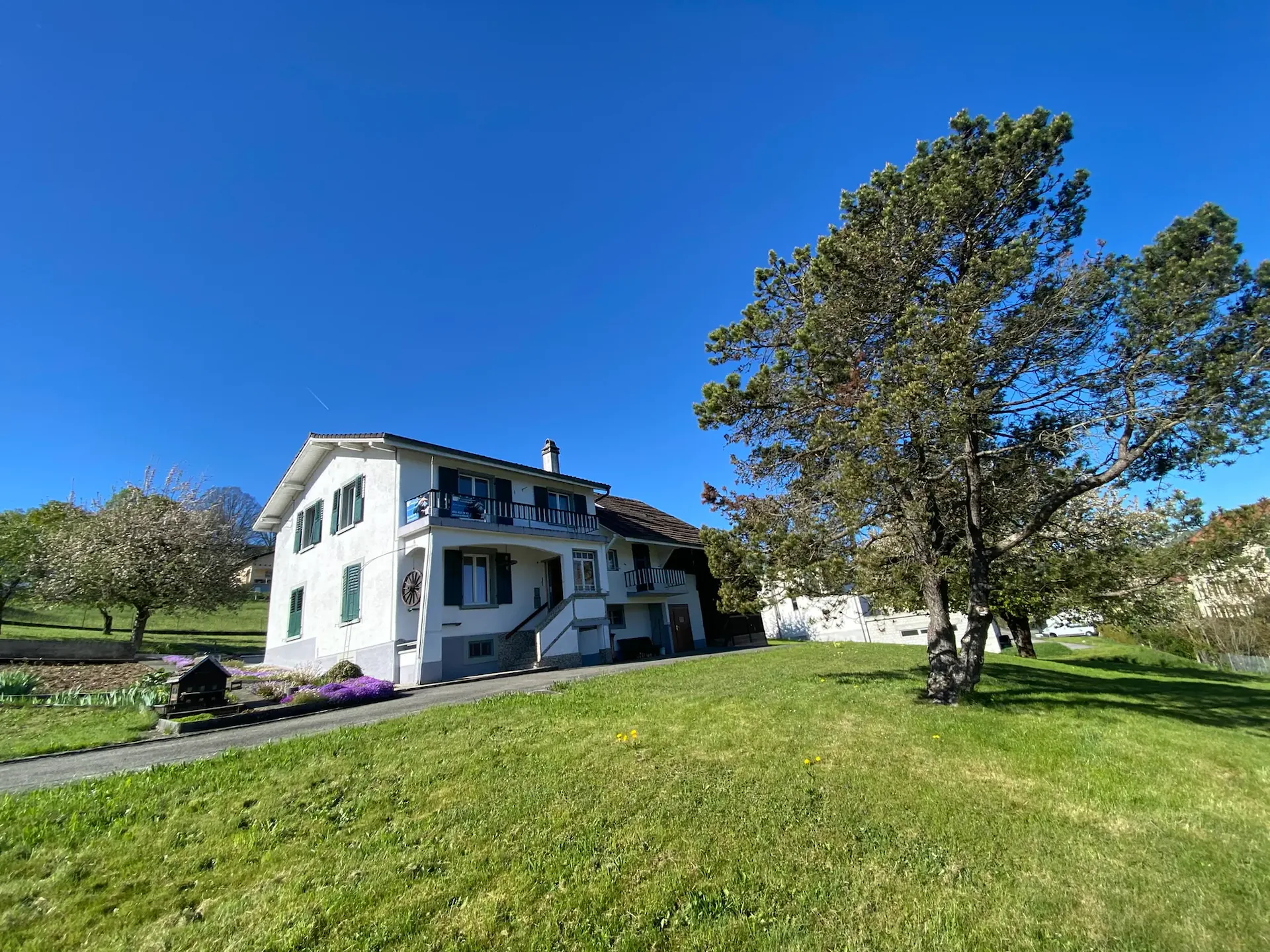 Casa familiare con 2 appartamenti, Courfaivre - 689000