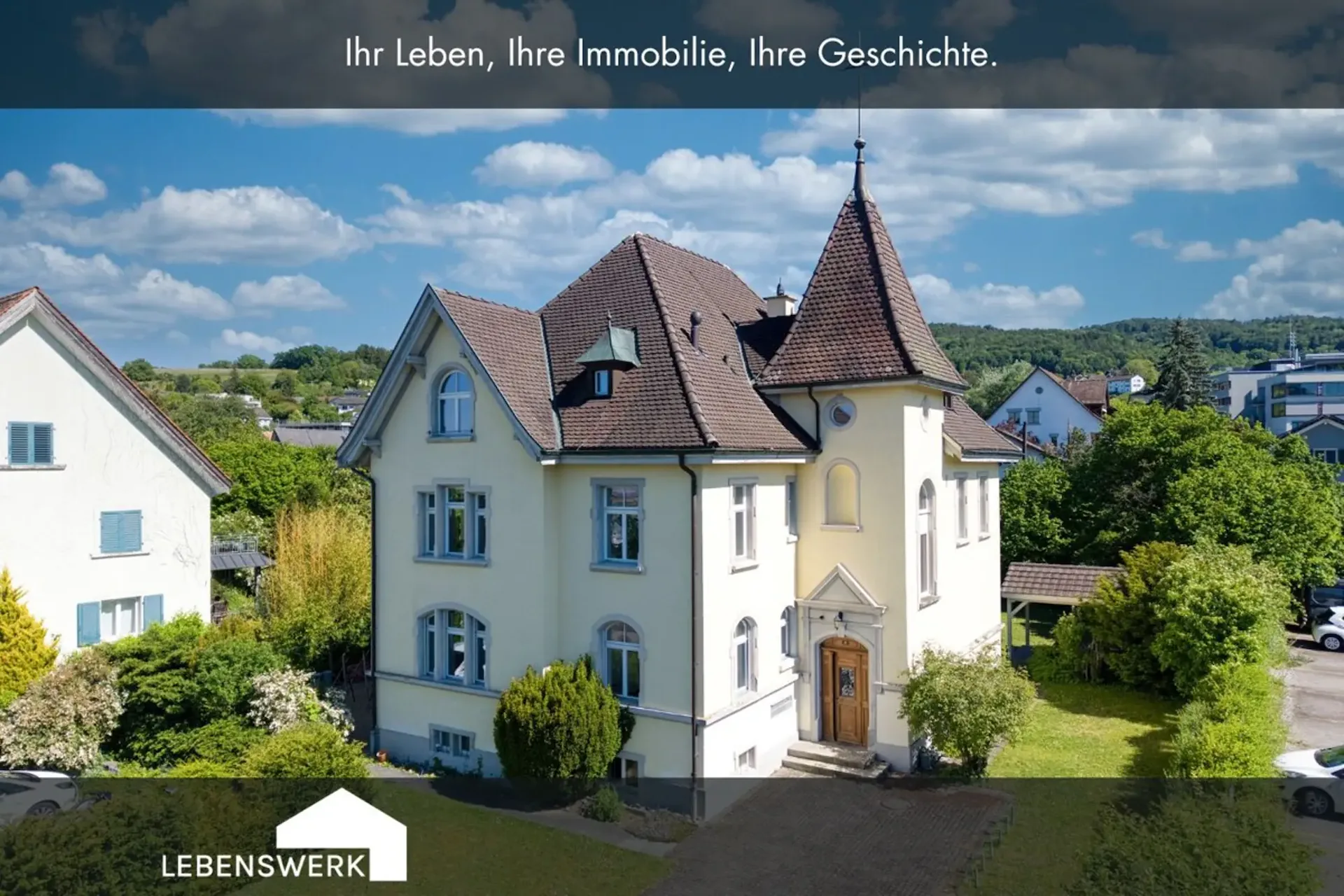 Atmosfera da castello sul lago Untersee. Villa Art Nouveau storica con 3 appartamenti