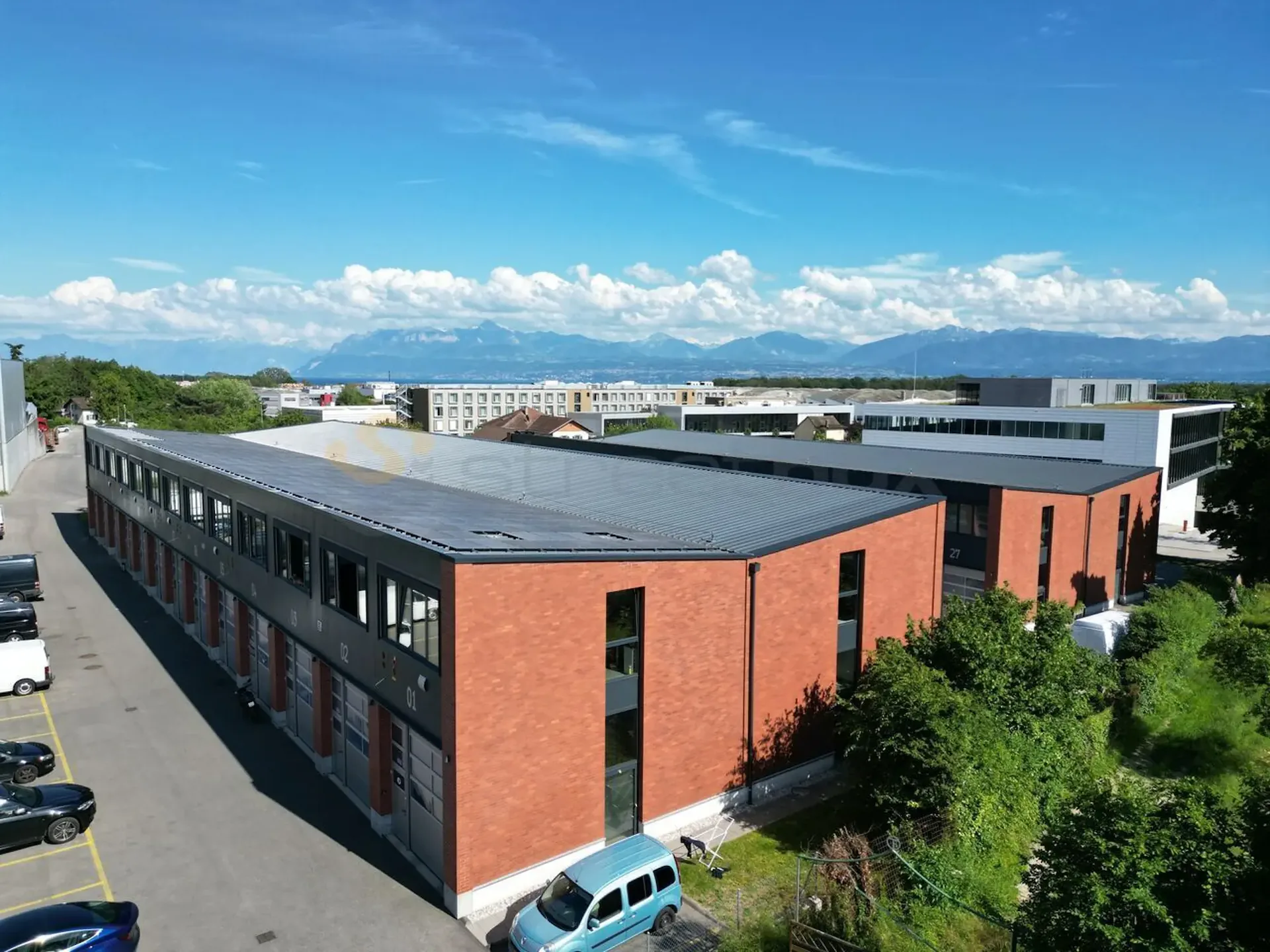 Straßenbox mit 86 m2, sehr gut gelegen! Box n31