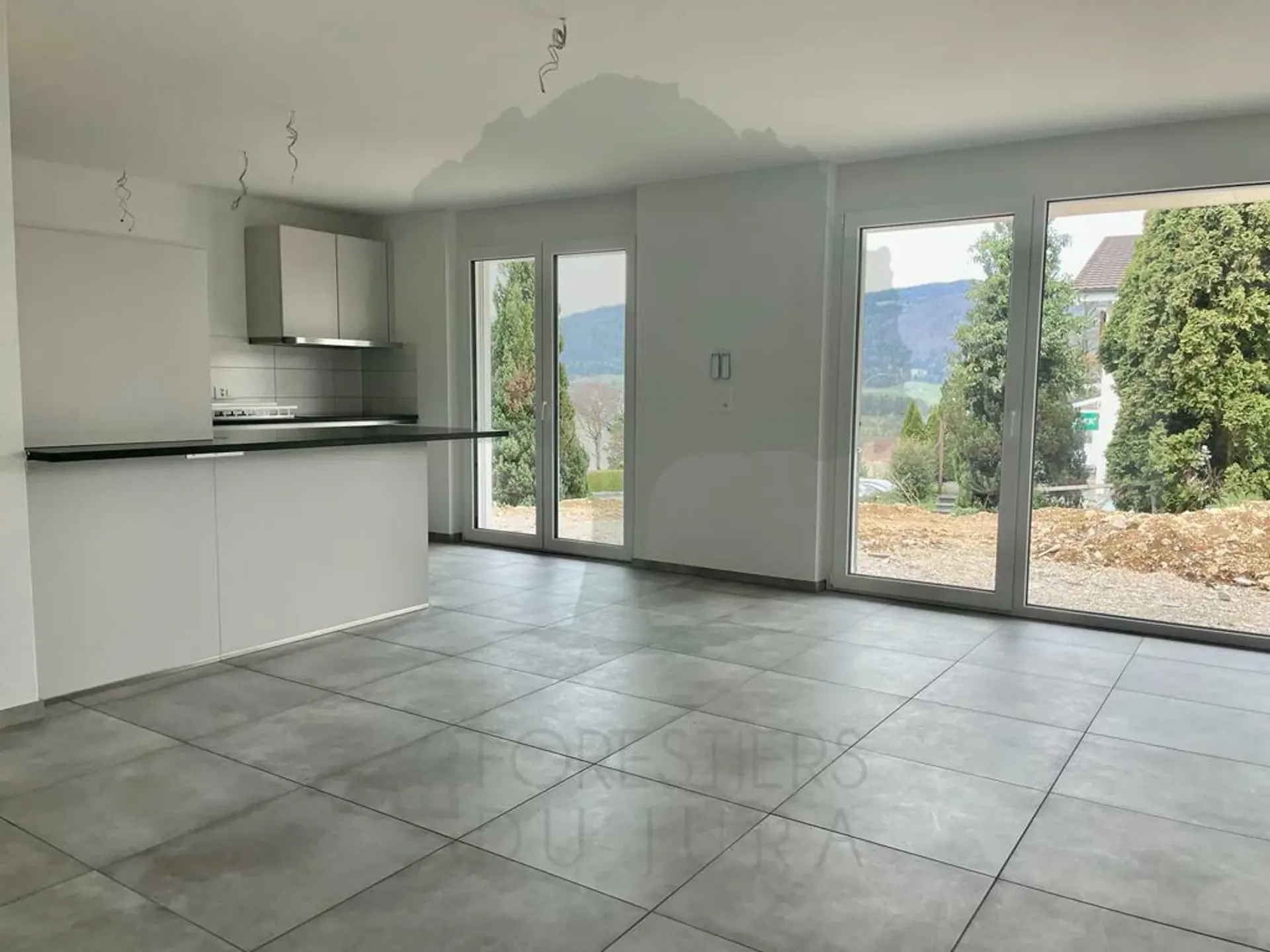 Meraviglioso appartamento di 3.5 locali con giardino privato