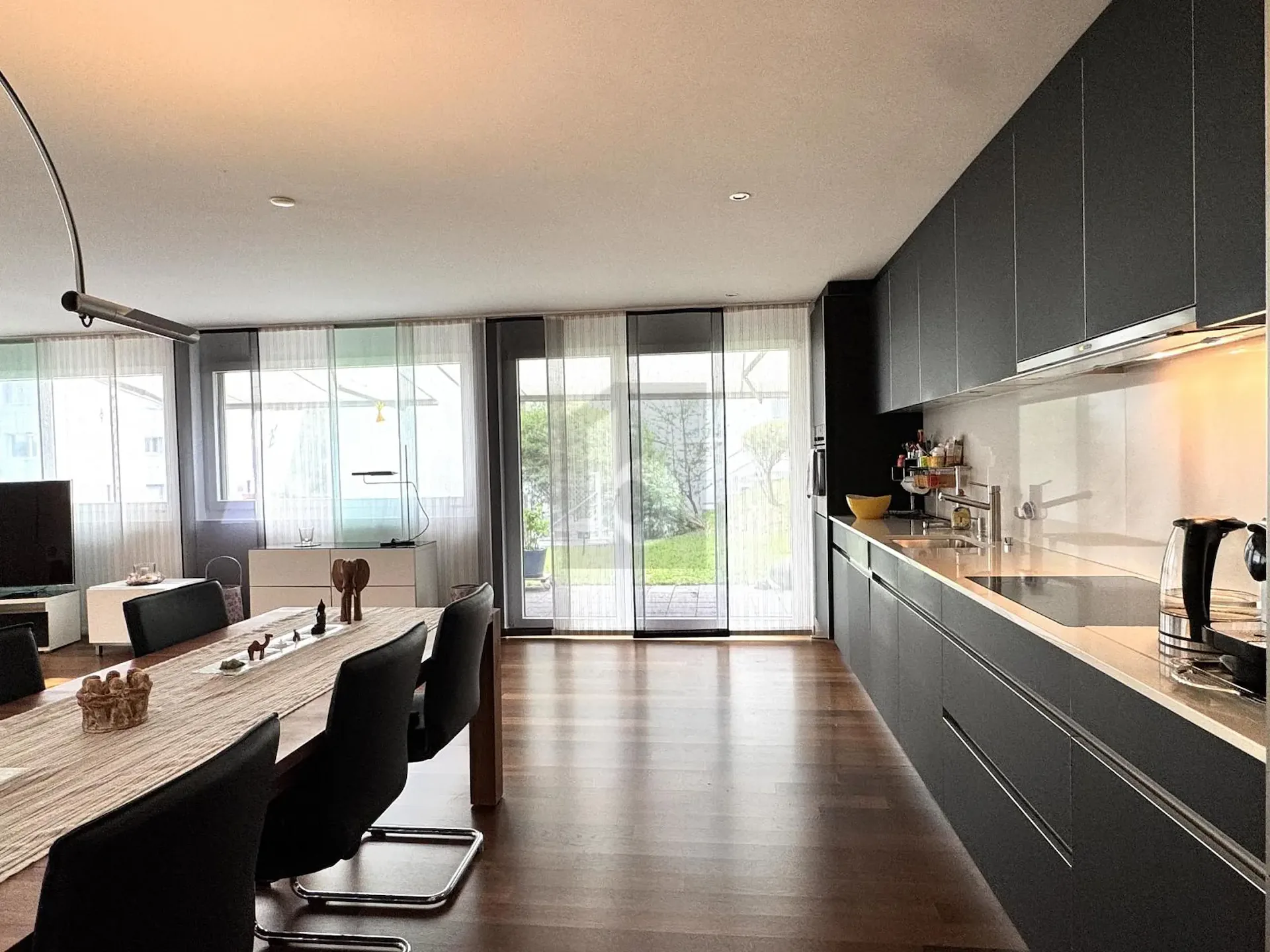 Modern and Furnished in Best Location