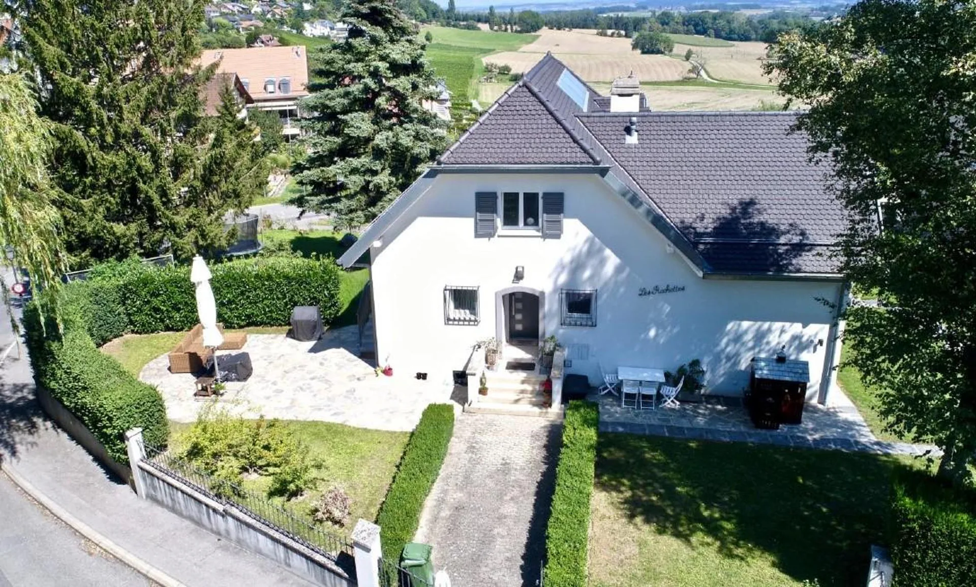 Bella casa a schiera di 5.5 locali