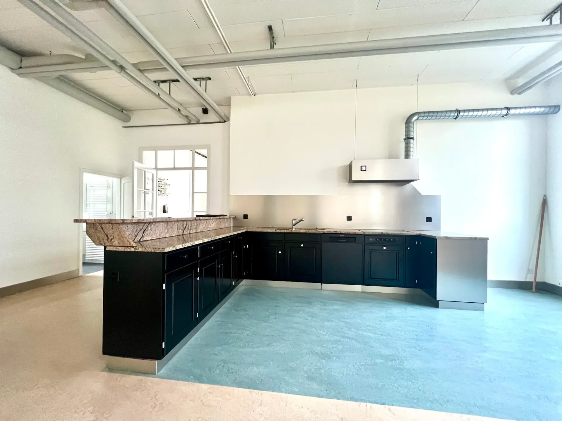 Loft spacieux dans le style urbain