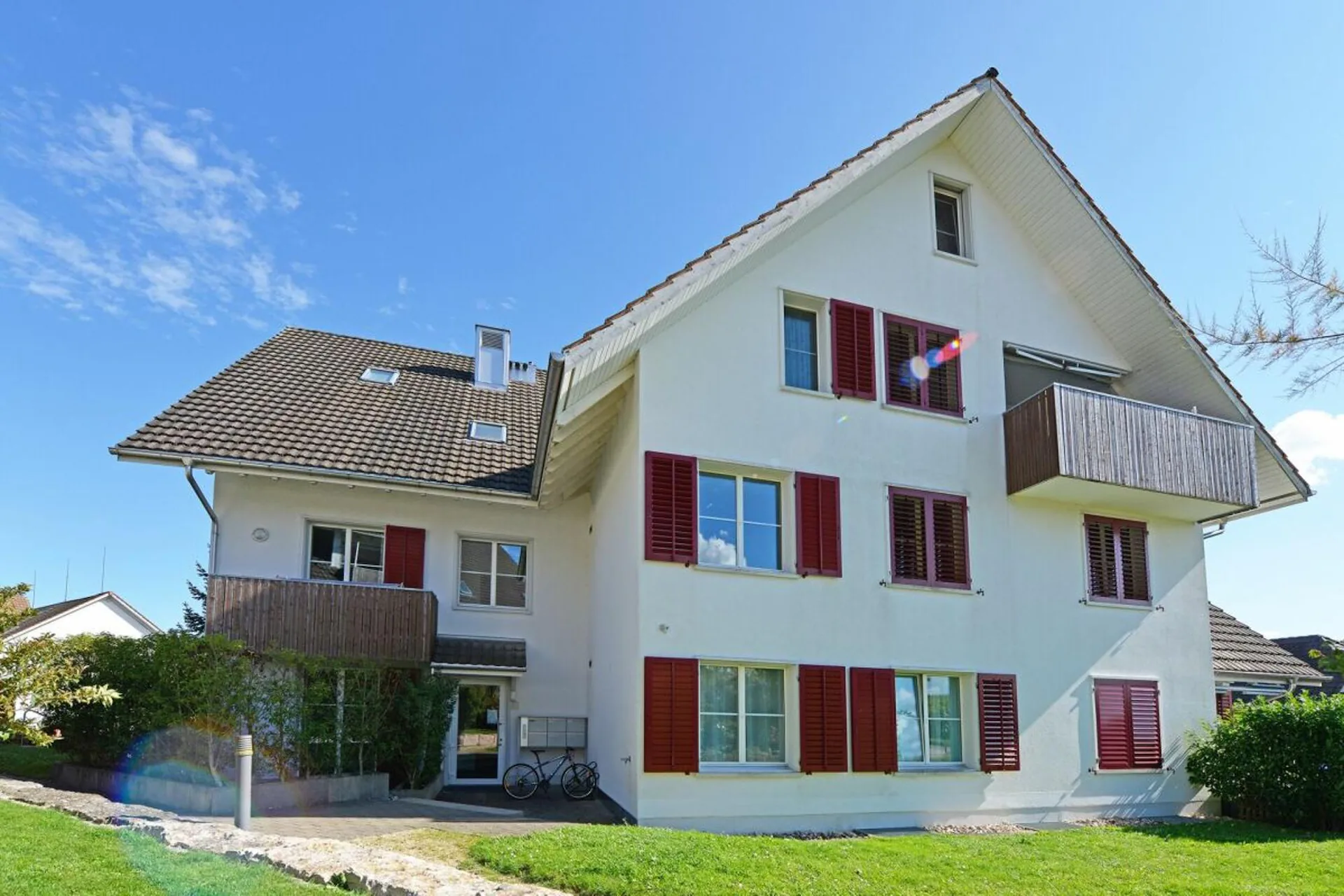 6.5-Zimmer-Dach-Maisonettewohnung im Grünen