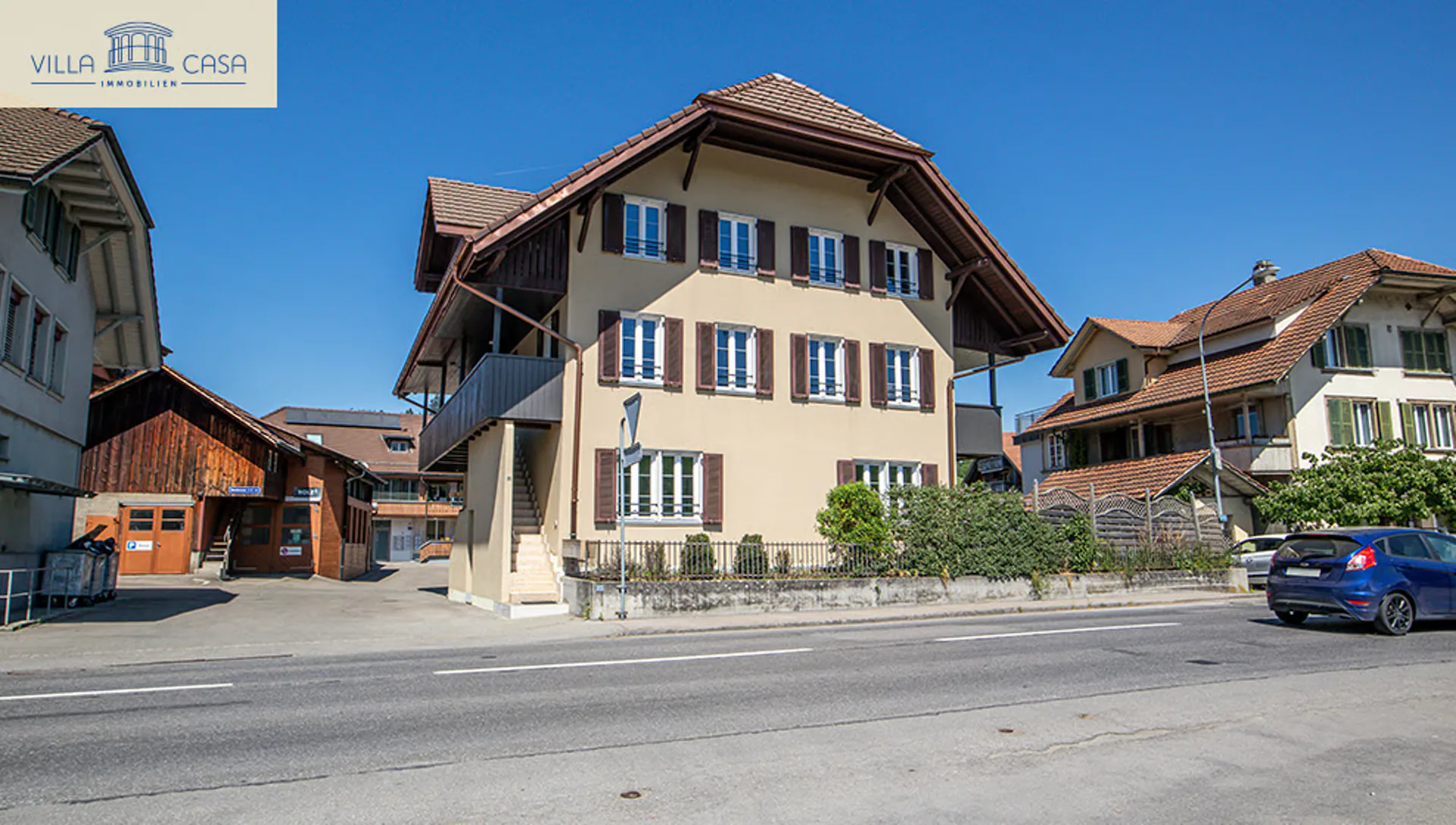 Saniertes Mehrfamilienhaus mit drei Wohnungen