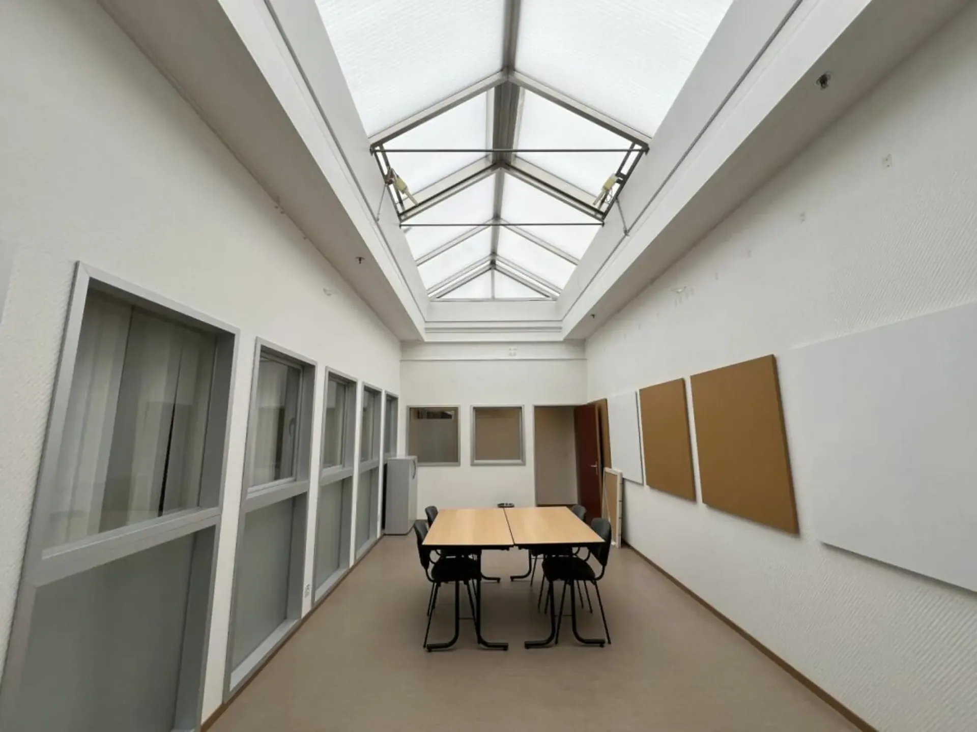 Rendite brutto von 8,69 % - Büro/Kommerzielle Immobilie von 652 m²