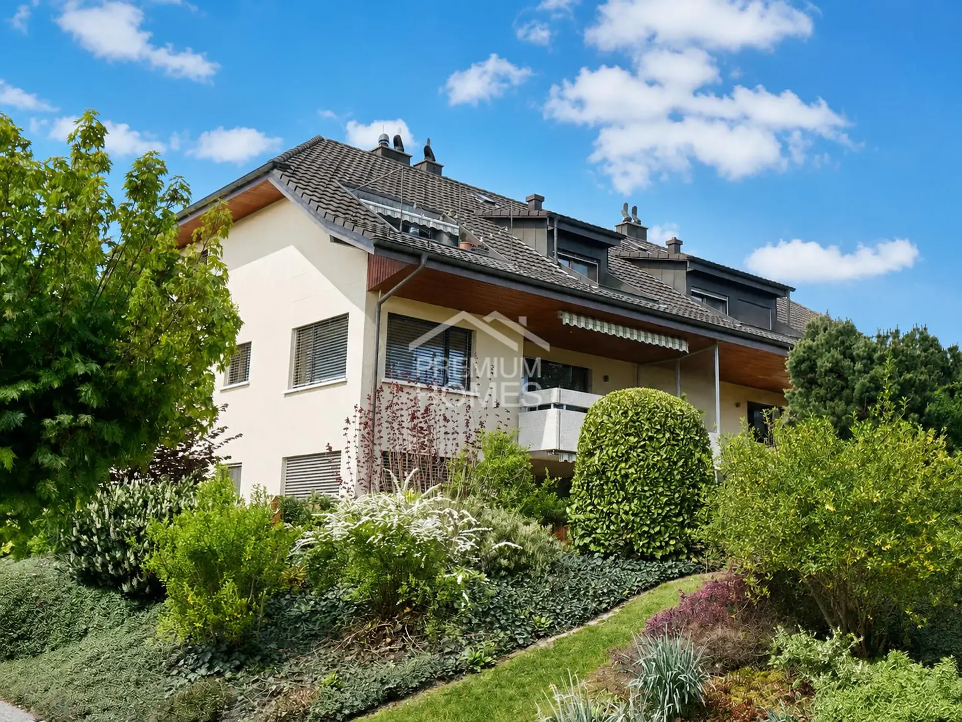 Habitation moderne dans un emplacement idéal