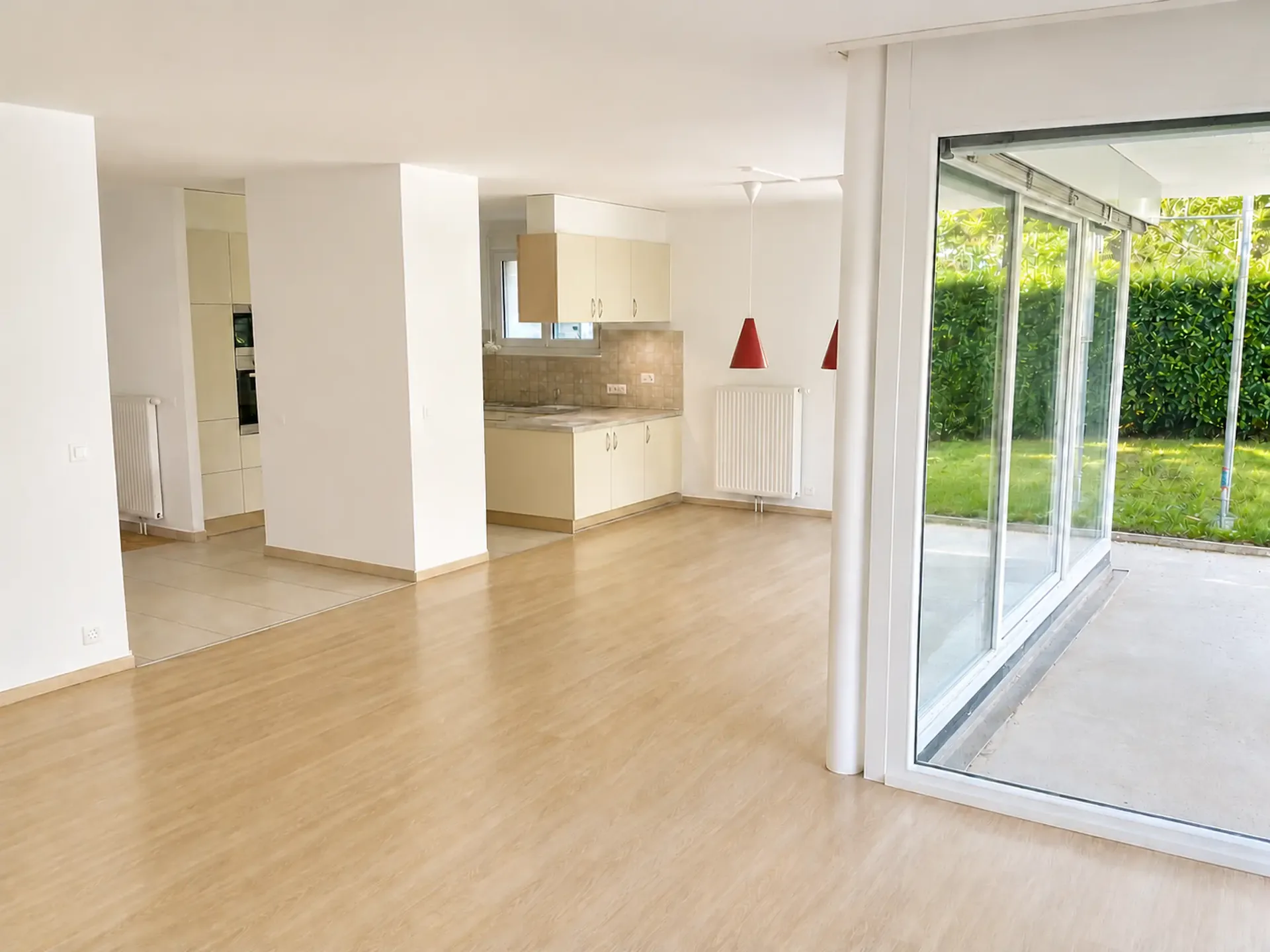 Beautiful 4-room apartment of approx. 120m2 with garden