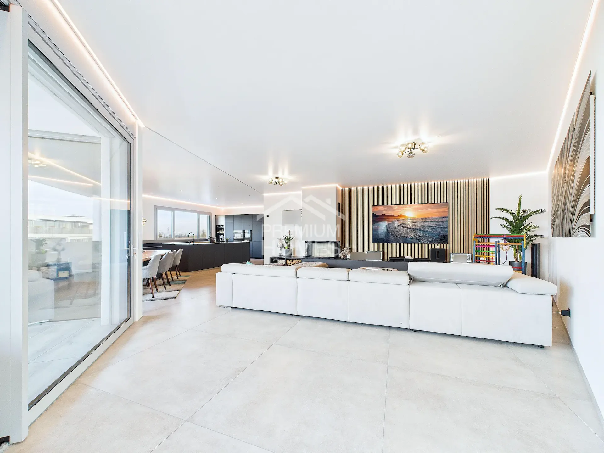APPARTEMENT ARCHITECTURAL DE MAÎTRE AVEC VUE SUR LE LAC DE CONSTANCE