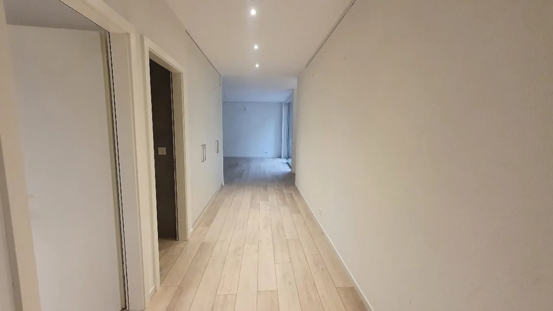 Appartement von hohem Standard, 4,5 Zimmer mit Terrasse