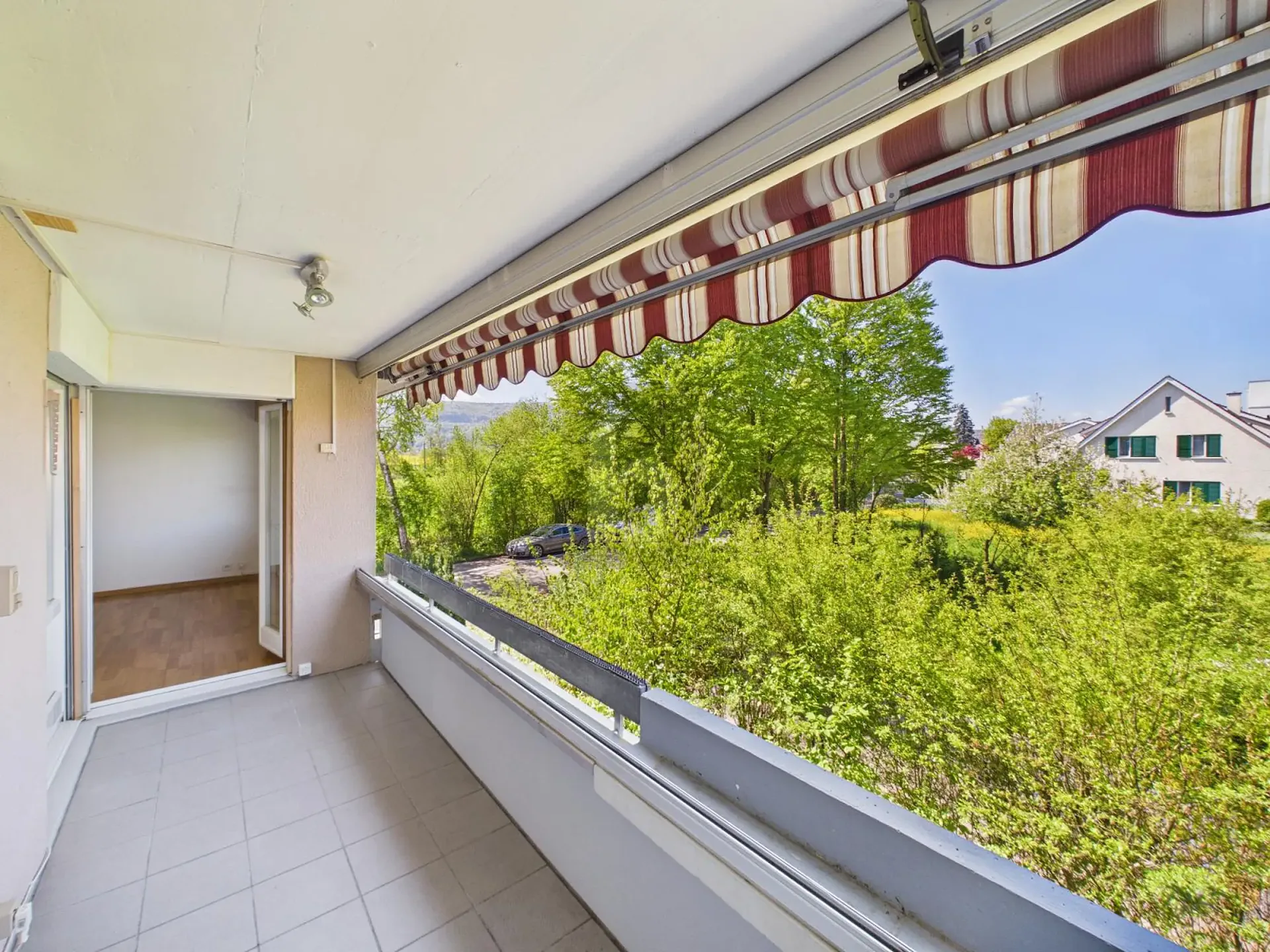 BEST LOCATION! MINIMAL TRAFFIC IN AGRICULTURAL AREA!