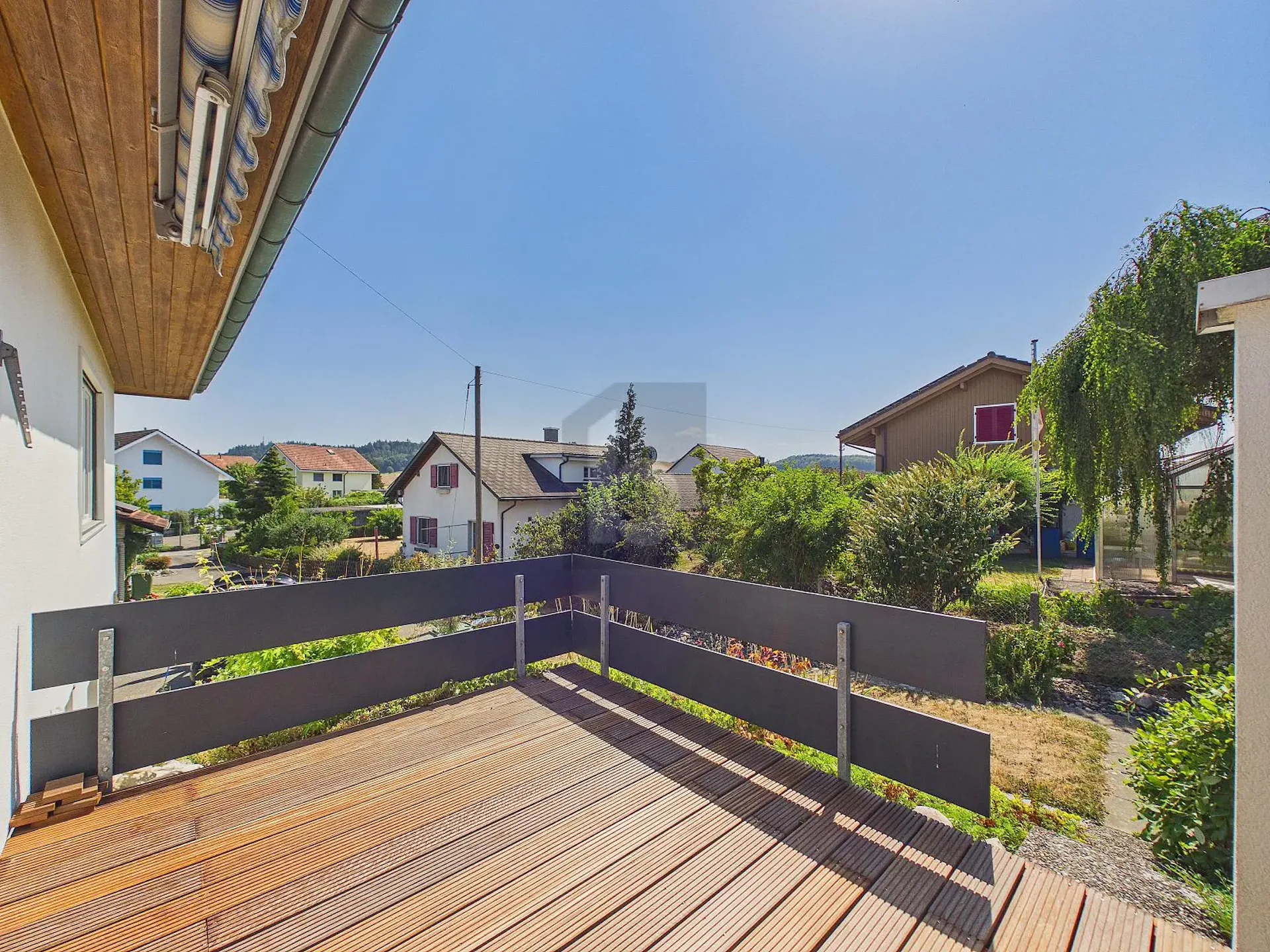 Ristrutturato energeticamente con 1339 m² di terreno
