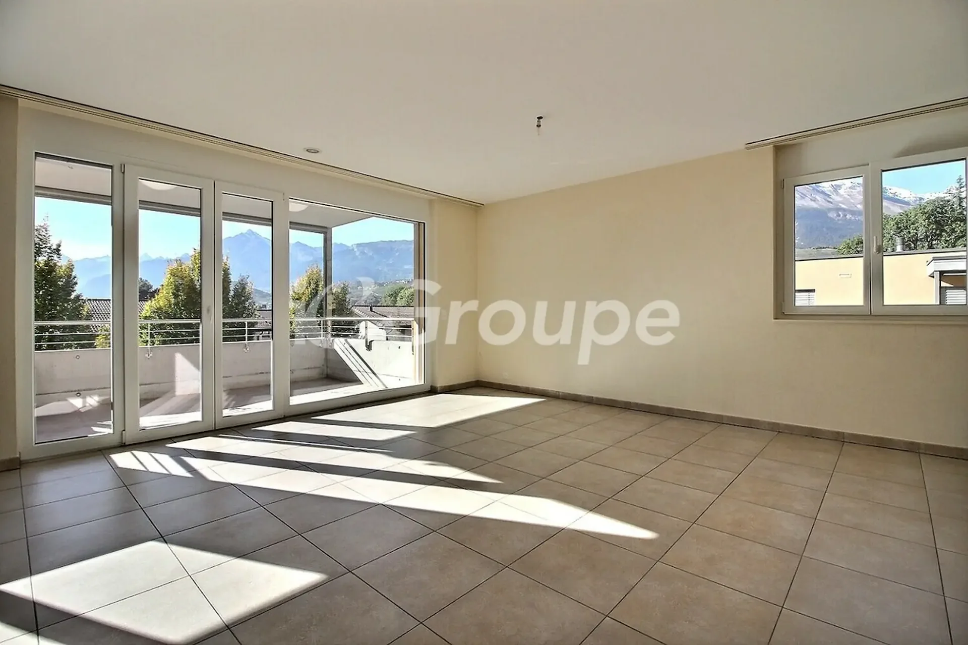 Beautiful 3.5-room apartment on the 2nd floor in Bramois