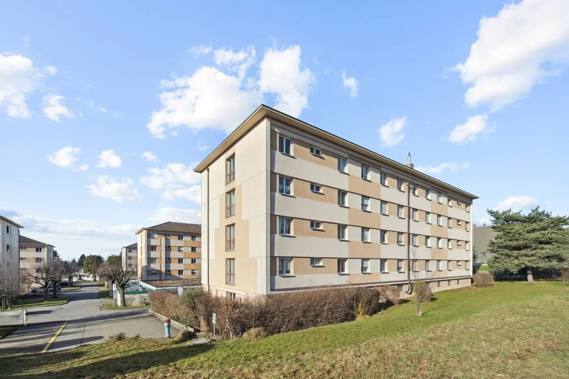 Appartement traversant avec vue sur les montagnes