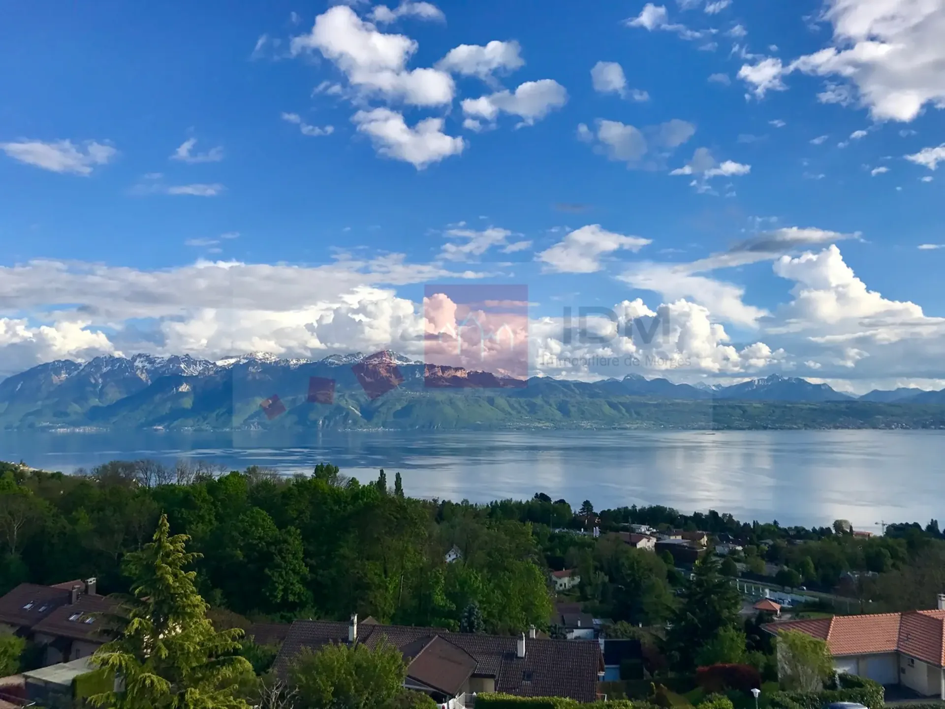 Apartment with 4.5 rooms and magnificent view