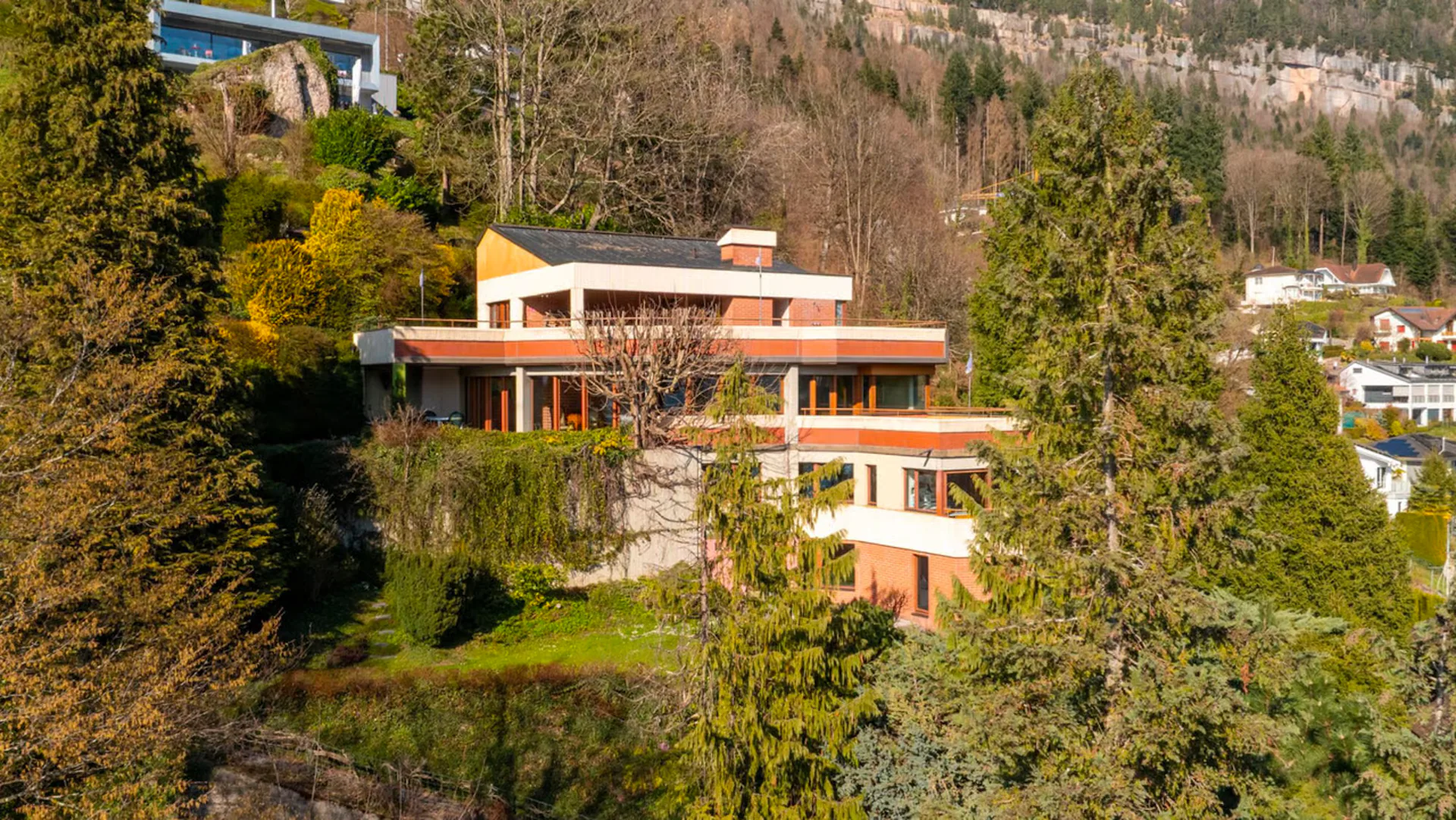 BEFRISTET: Architektenvilla mit traumhafter See-/Bergsicht