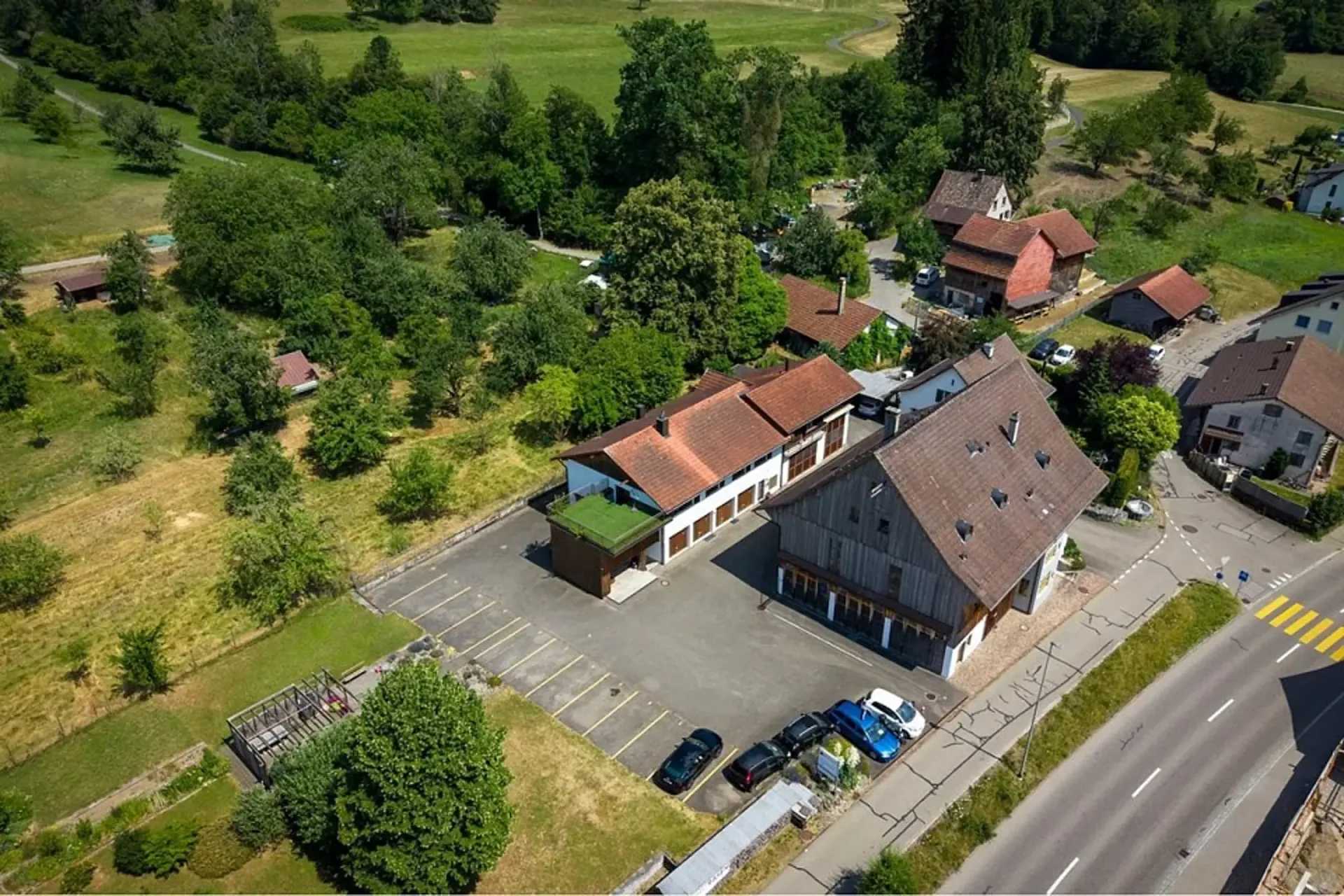 Attraktive Anlage in Seenähe