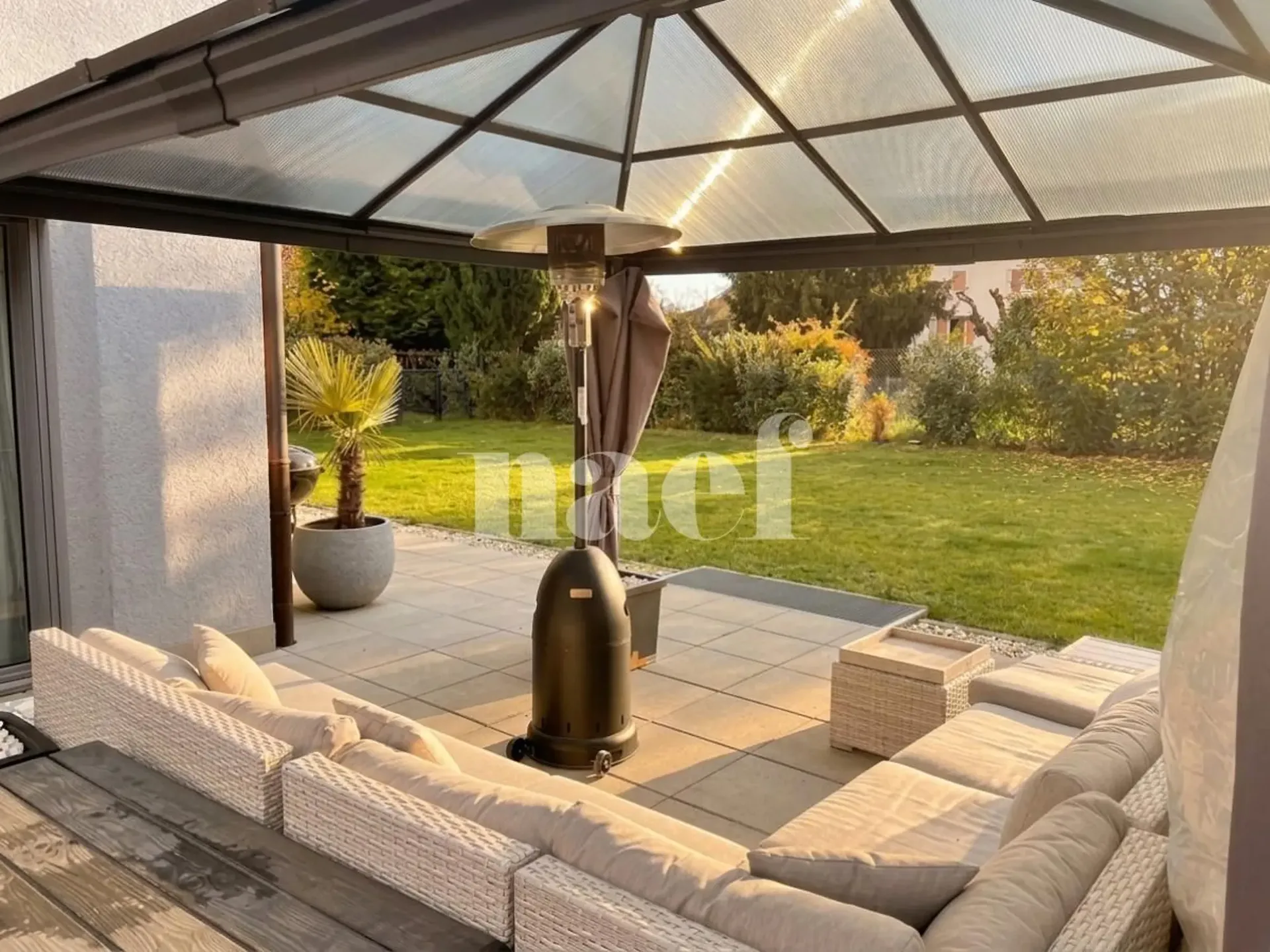 Very beautiful 3.5-room apartment on the ground floor with terrace and garden